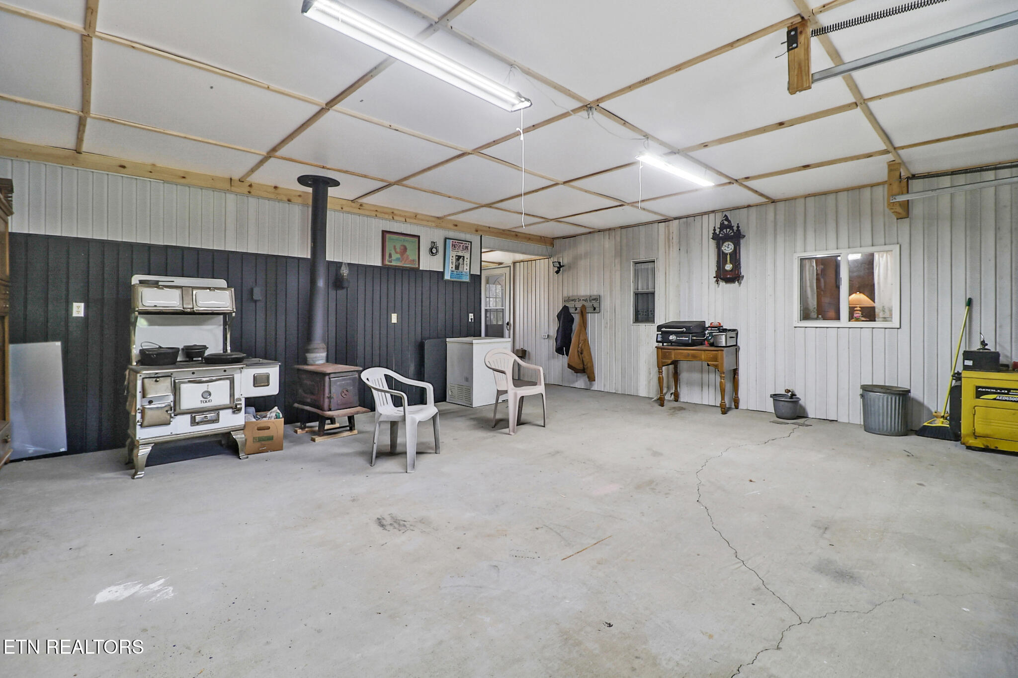 411 Trimmer Lane Jamestown TN 38556