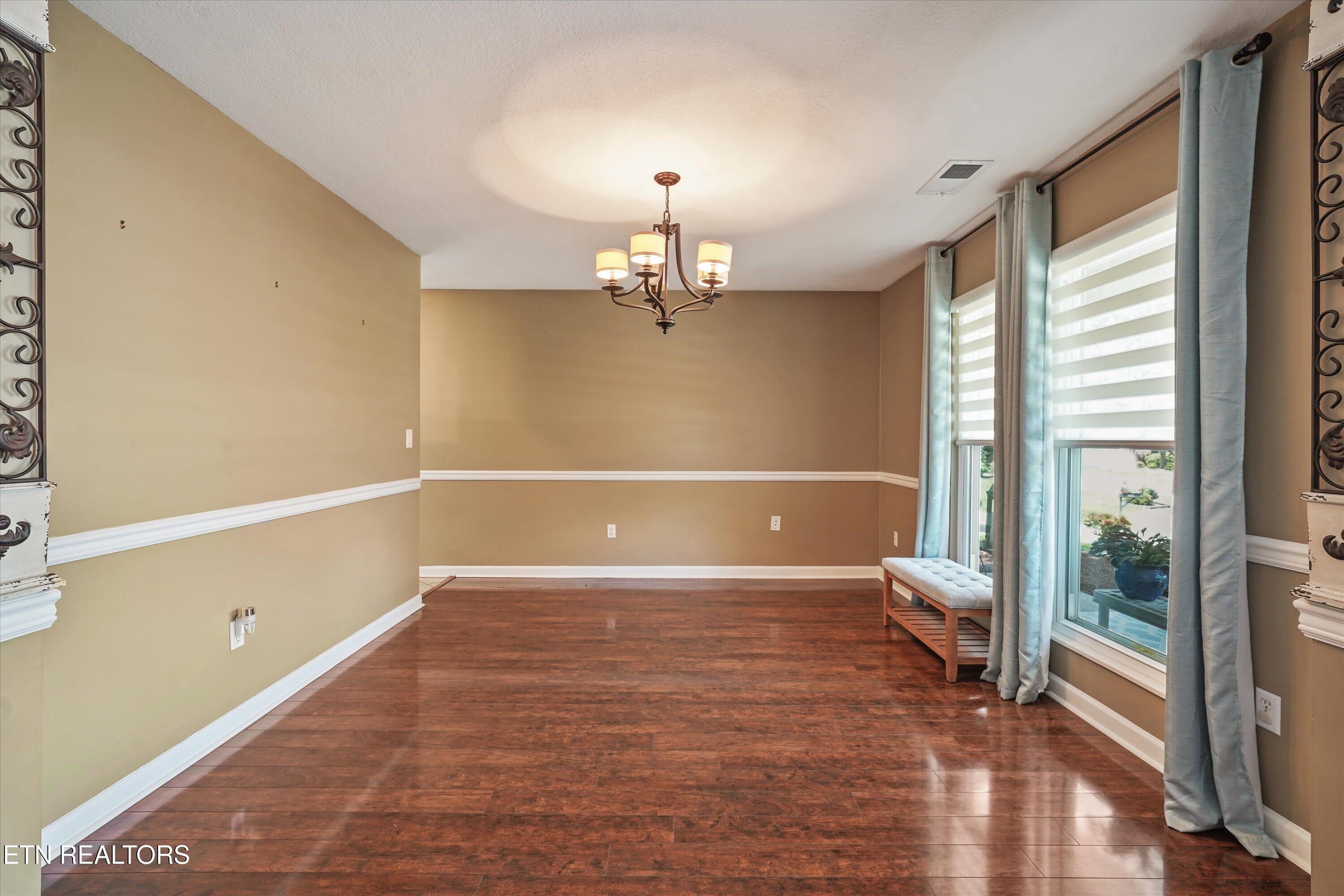 1408 Mandrell Drive Knoxville TN 37918