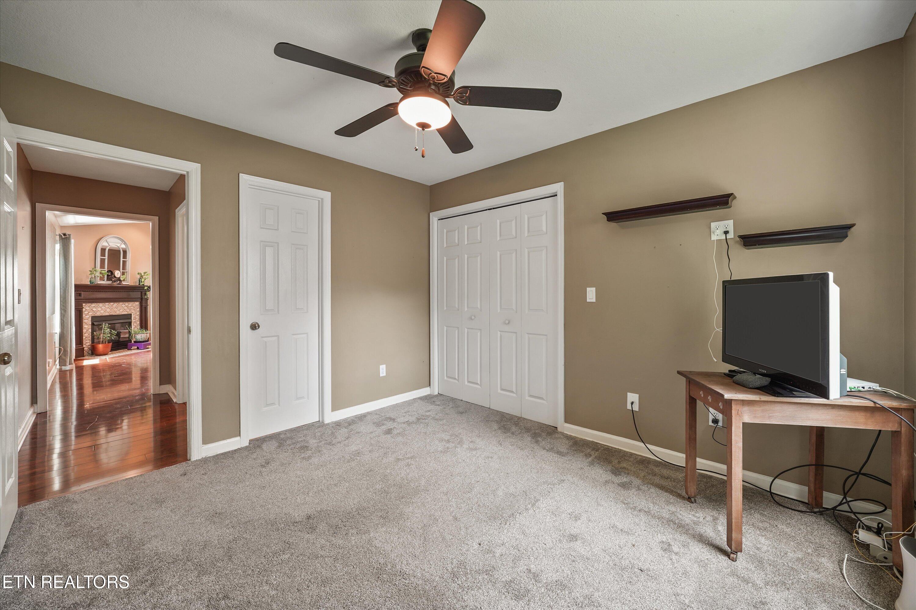1408 Mandrell Drive Knoxville TN 37918