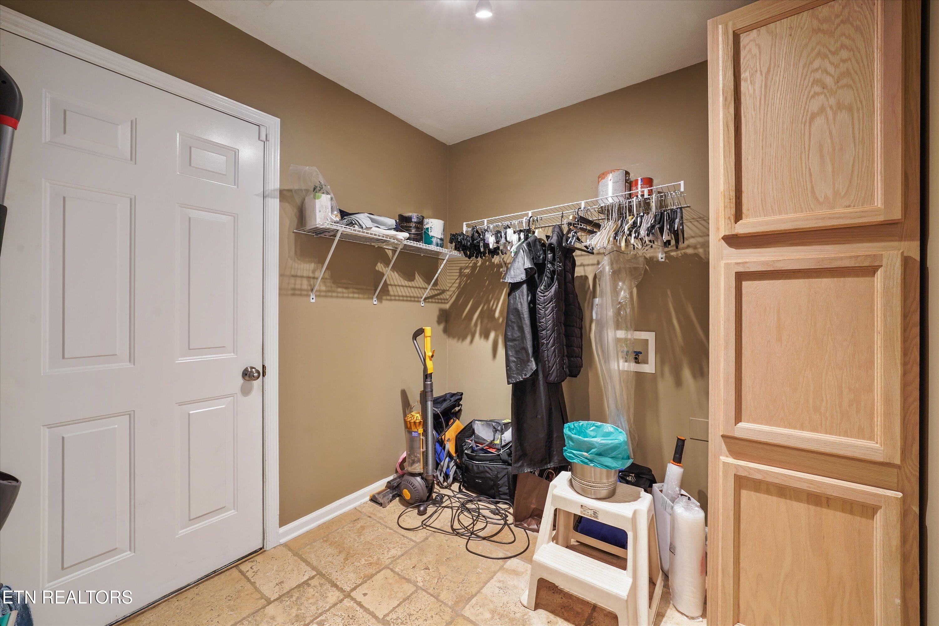1408 Mandrell Drive Knoxville TN 37918
