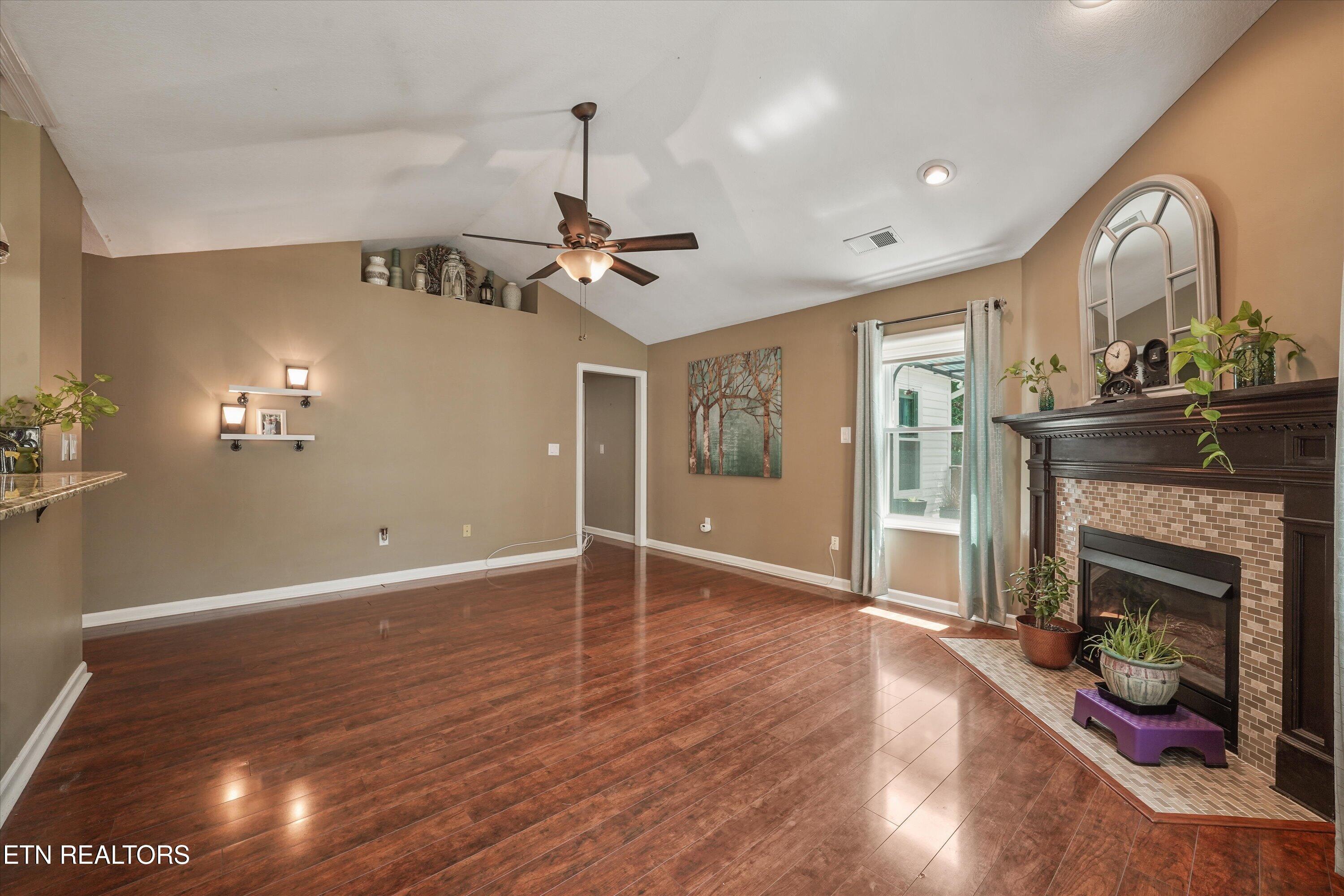 1408 Mandrell Drive Knoxville TN 37918