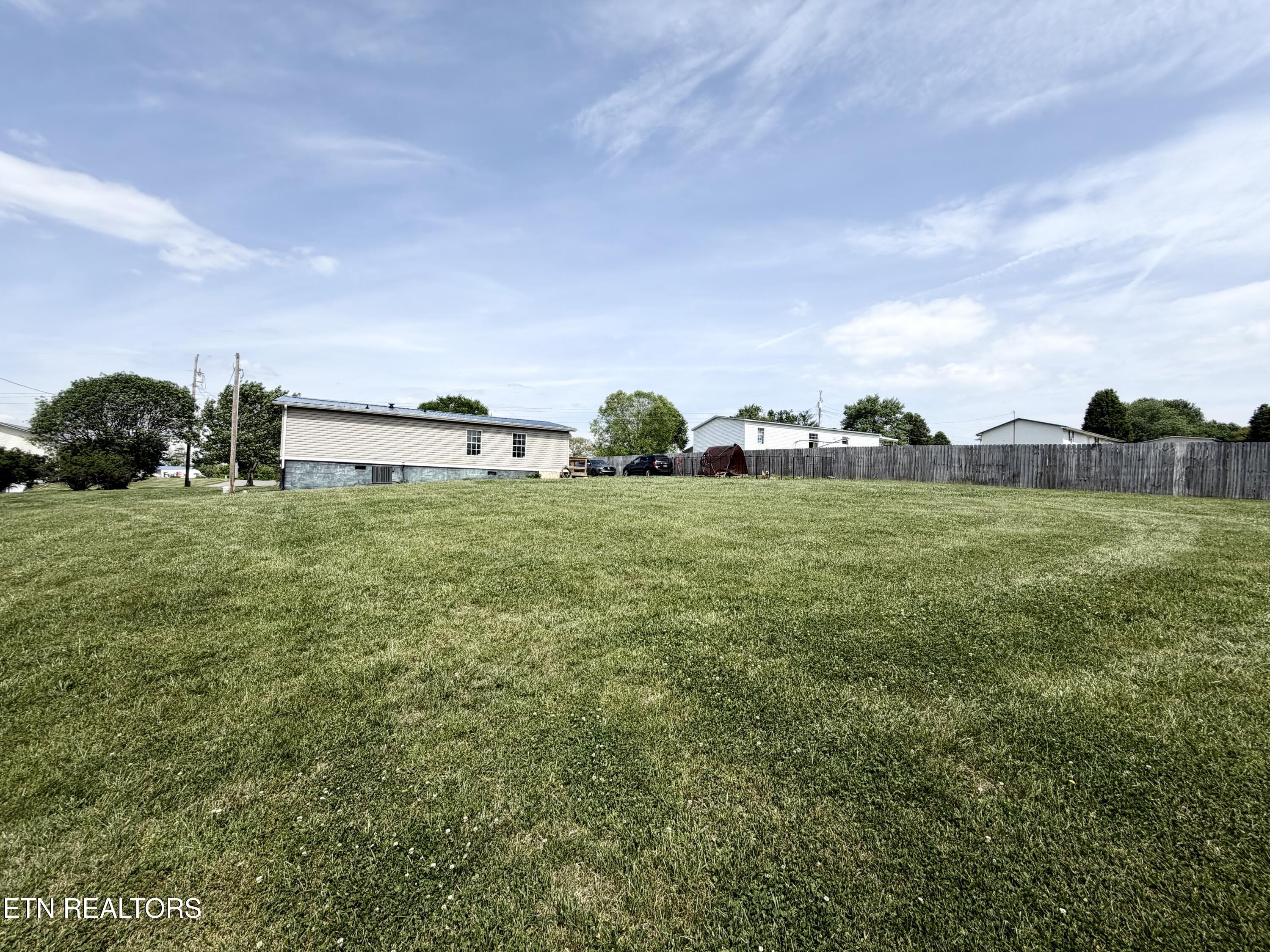 142 Jonathan Lane New Tazewell TN 37825