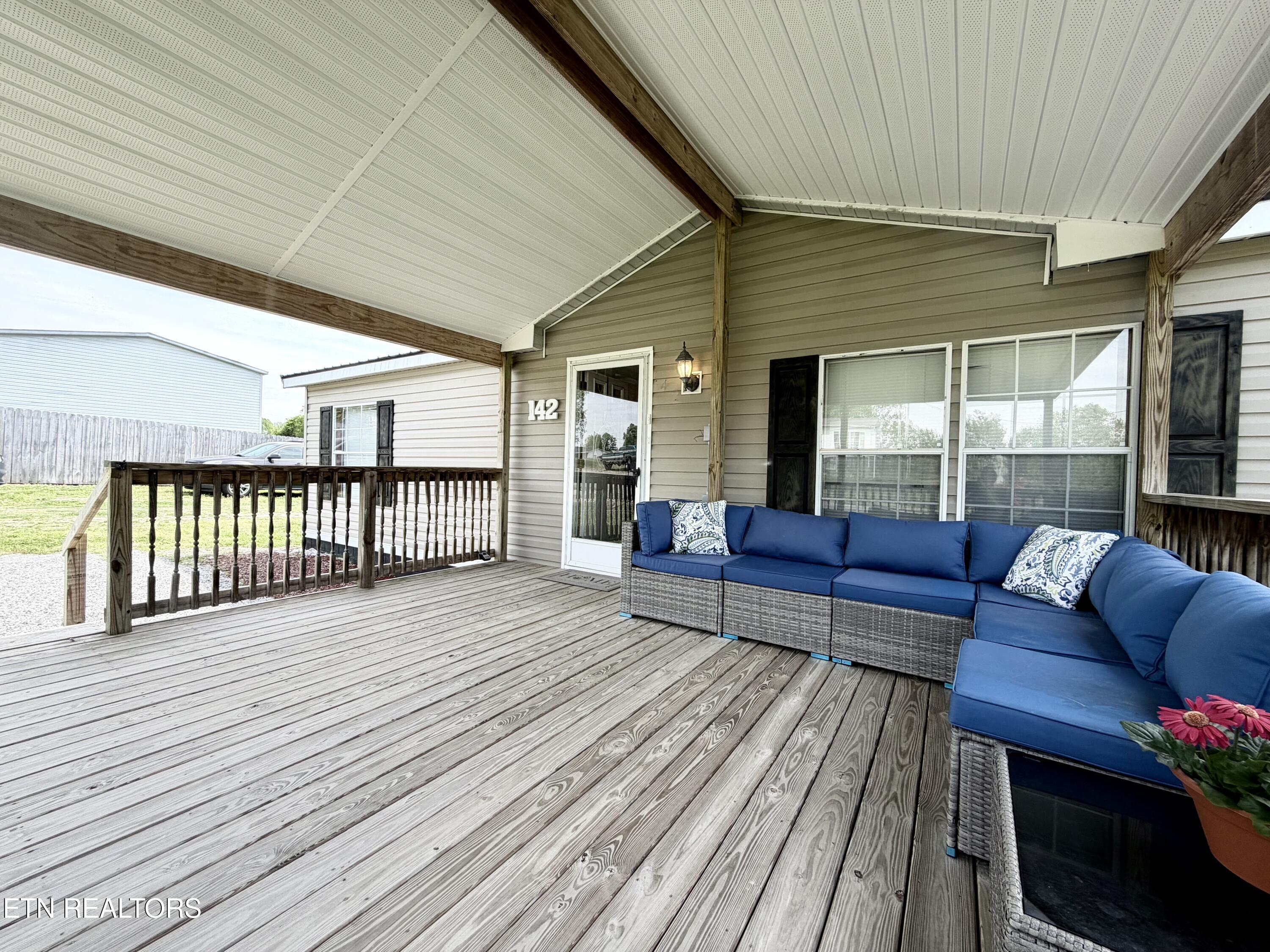 142 Jonathan Lane New Tazewell TN 37825