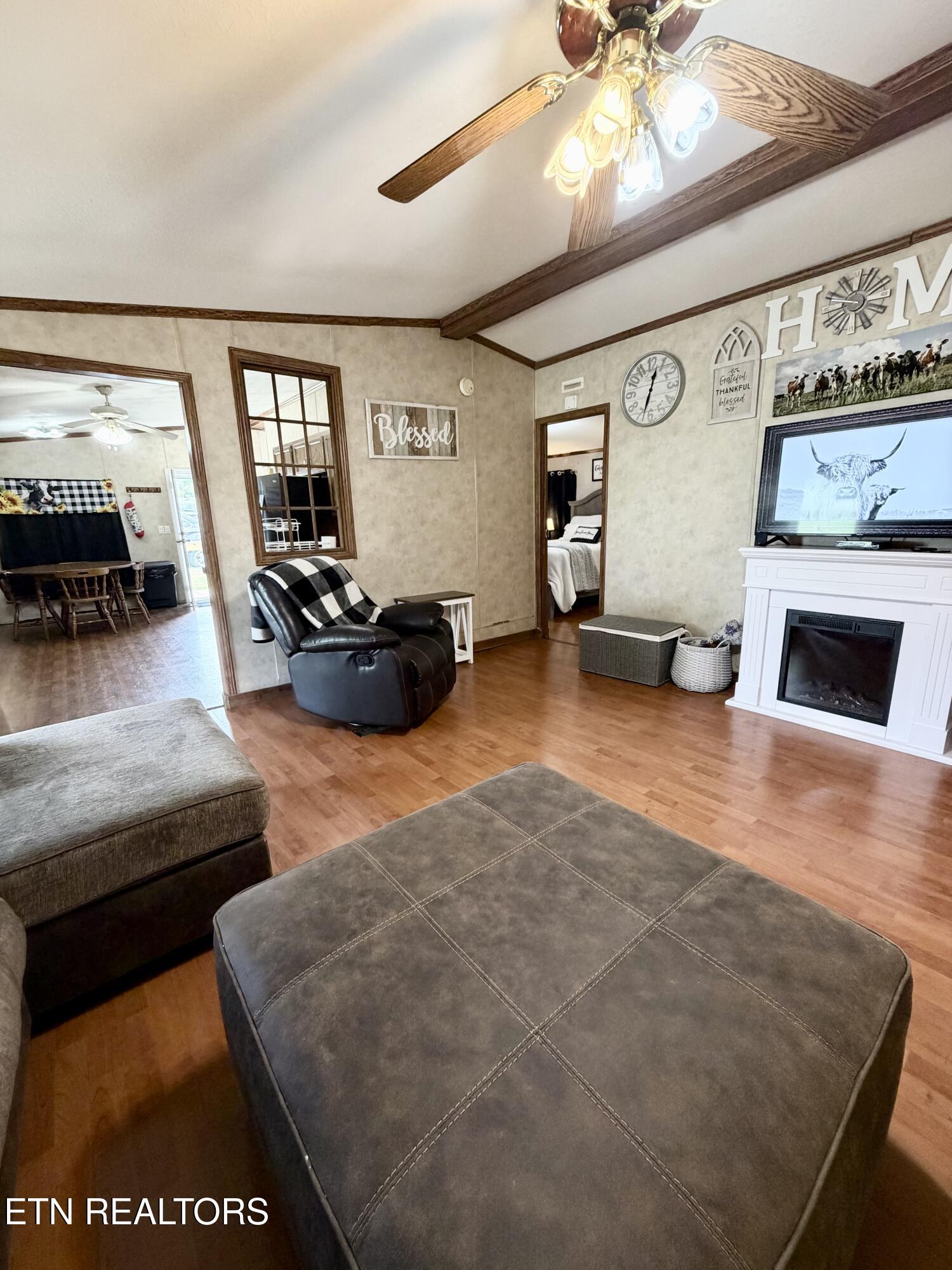 142 Jonathan Lane New Tazewell TN 37825