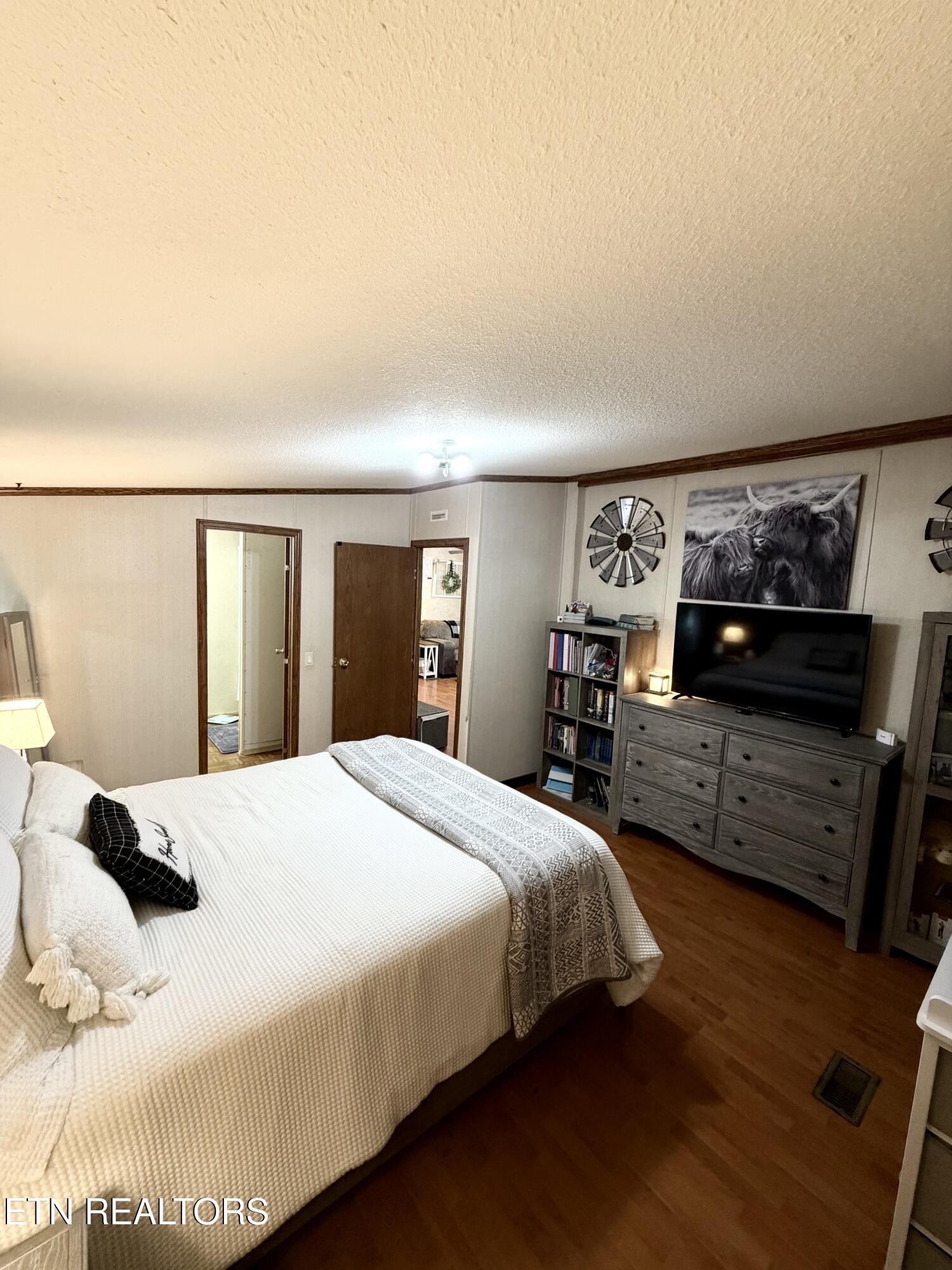 142 Jonathan Lane New Tazewell TN 37825