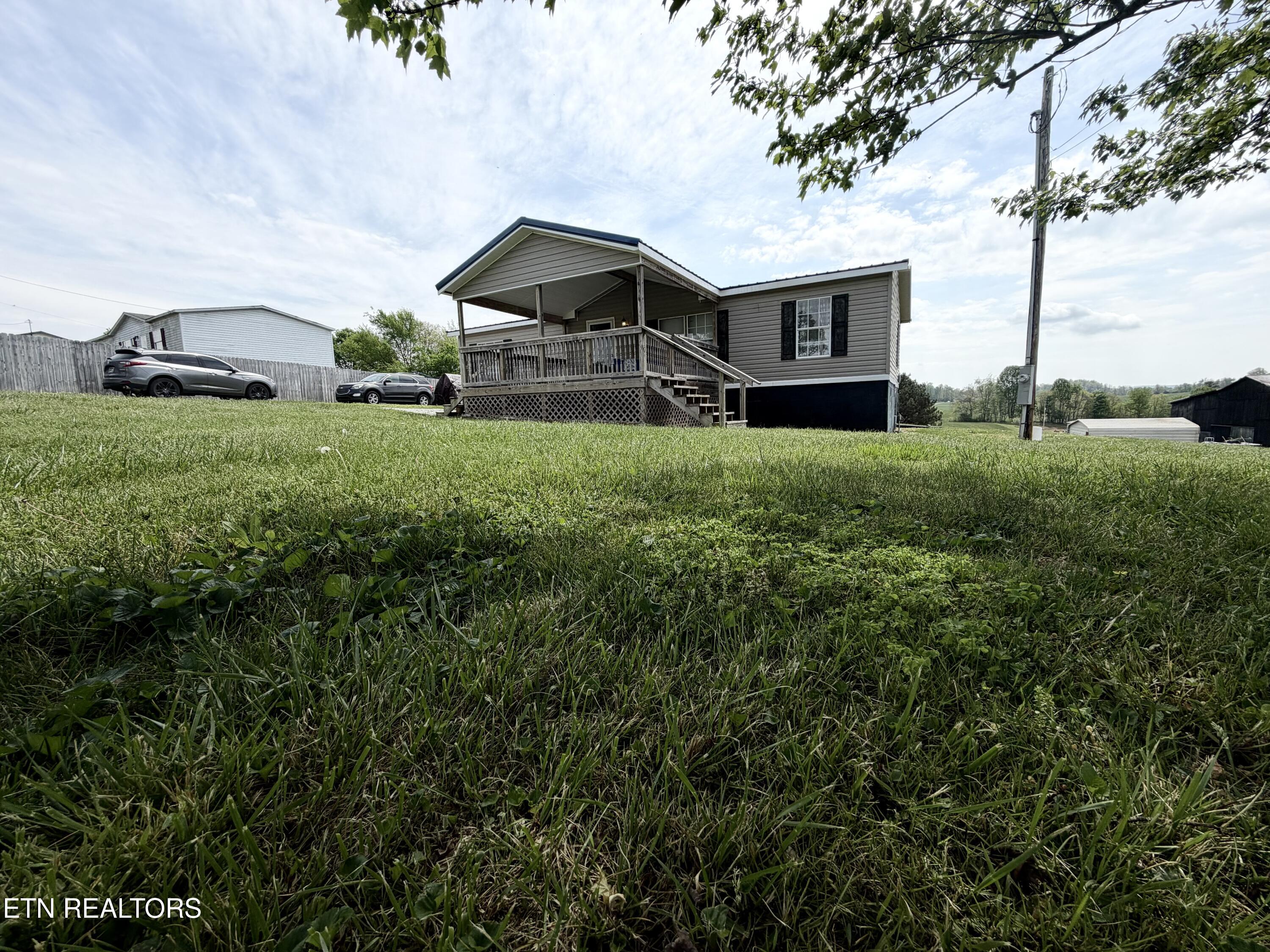 142 Jonathan Lane New Tazewell TN 37825
