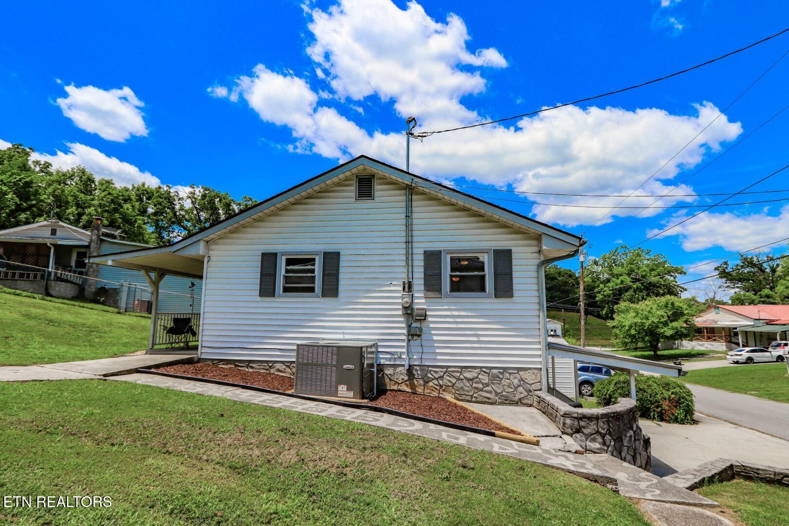 421 & 429 Duncan Street Newport TN 37821
