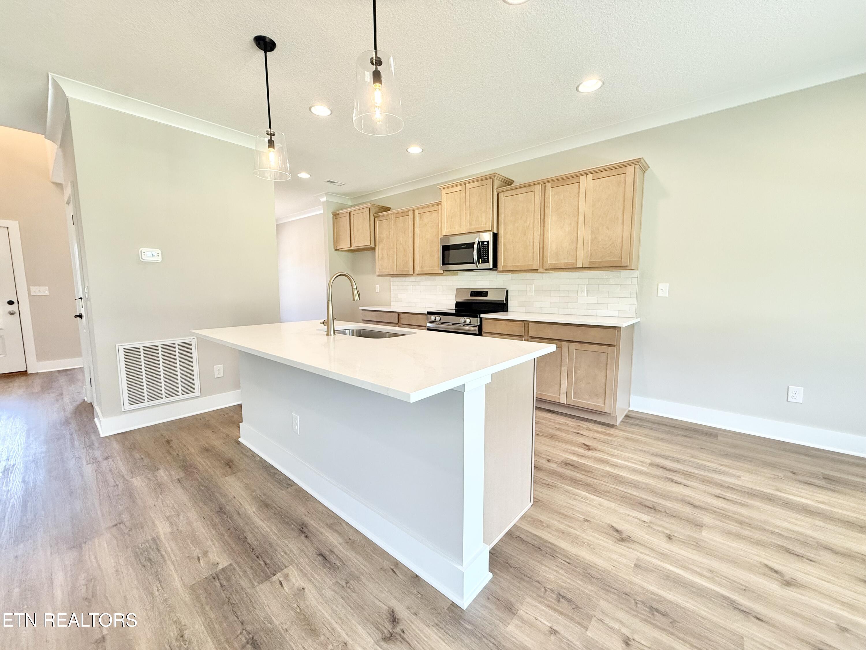 2345 Tributary Drive Sevierville TN 37876