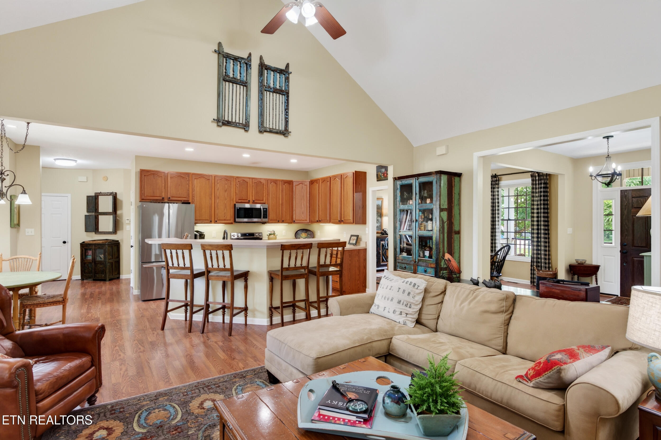 186 Lakeview Cove Drive Loudon TN 37774