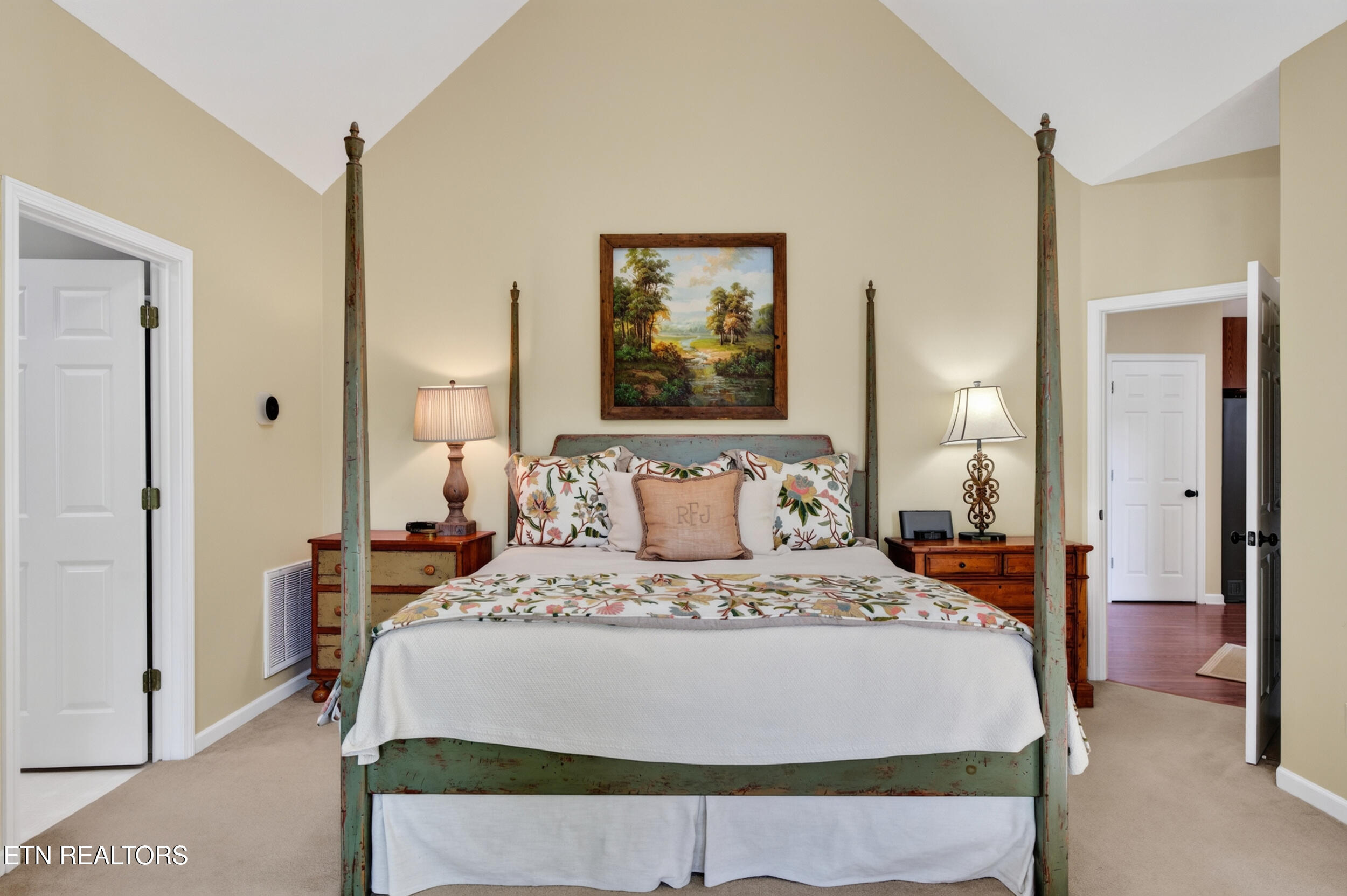 186 Lakeview Cove Drive Loudon TN 37774