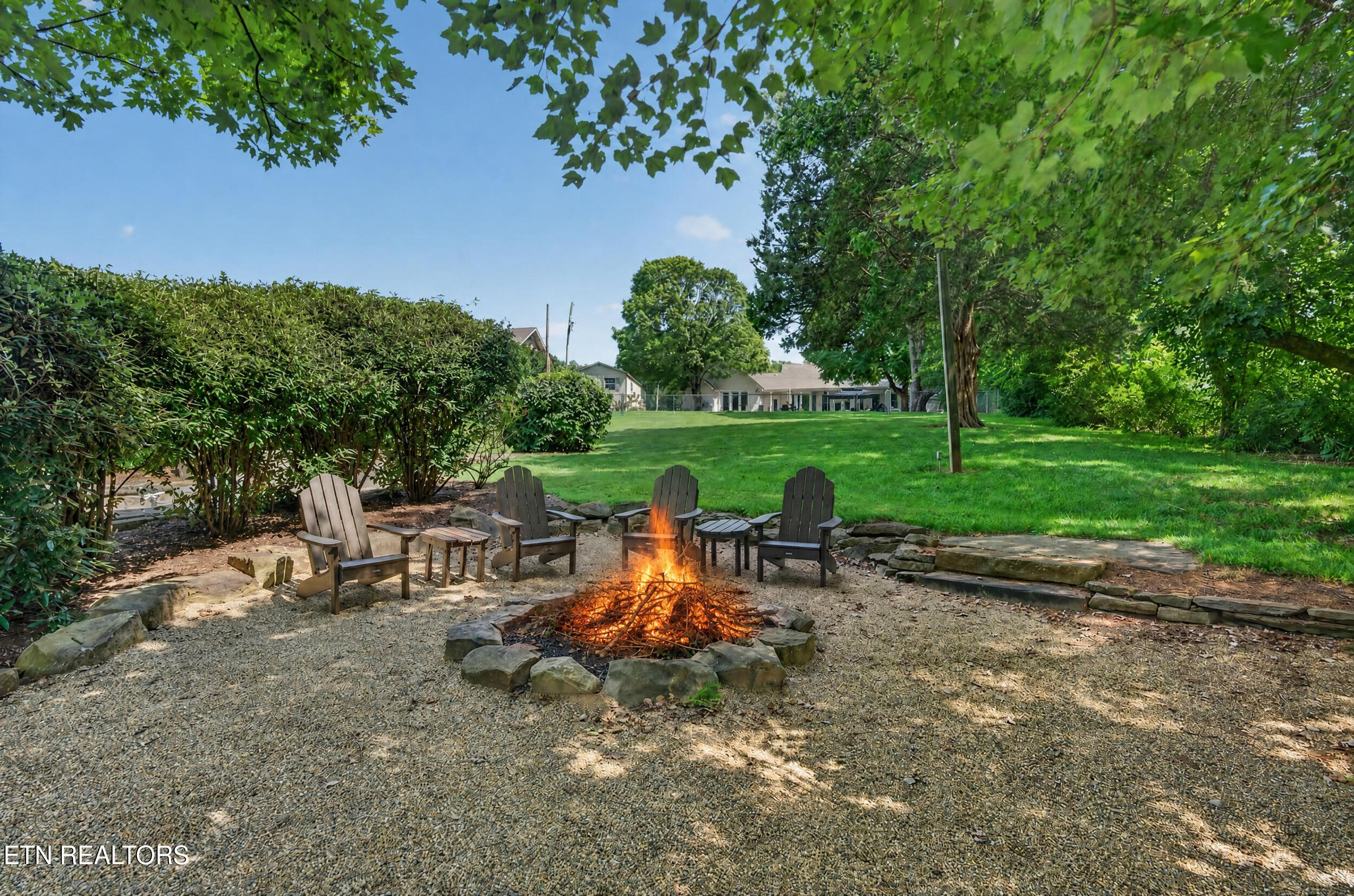 186 Lakeview Cove Drive Loudon TN 37774
