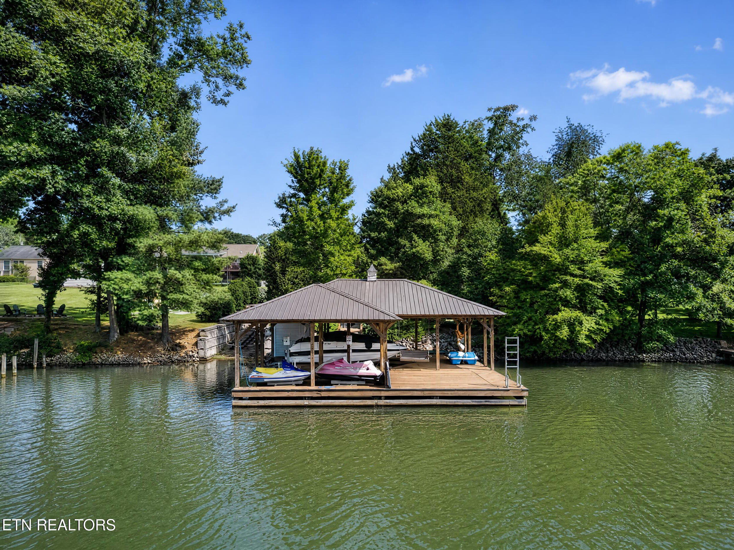 186 Lakeview Cove Drive Loudon TN 37774