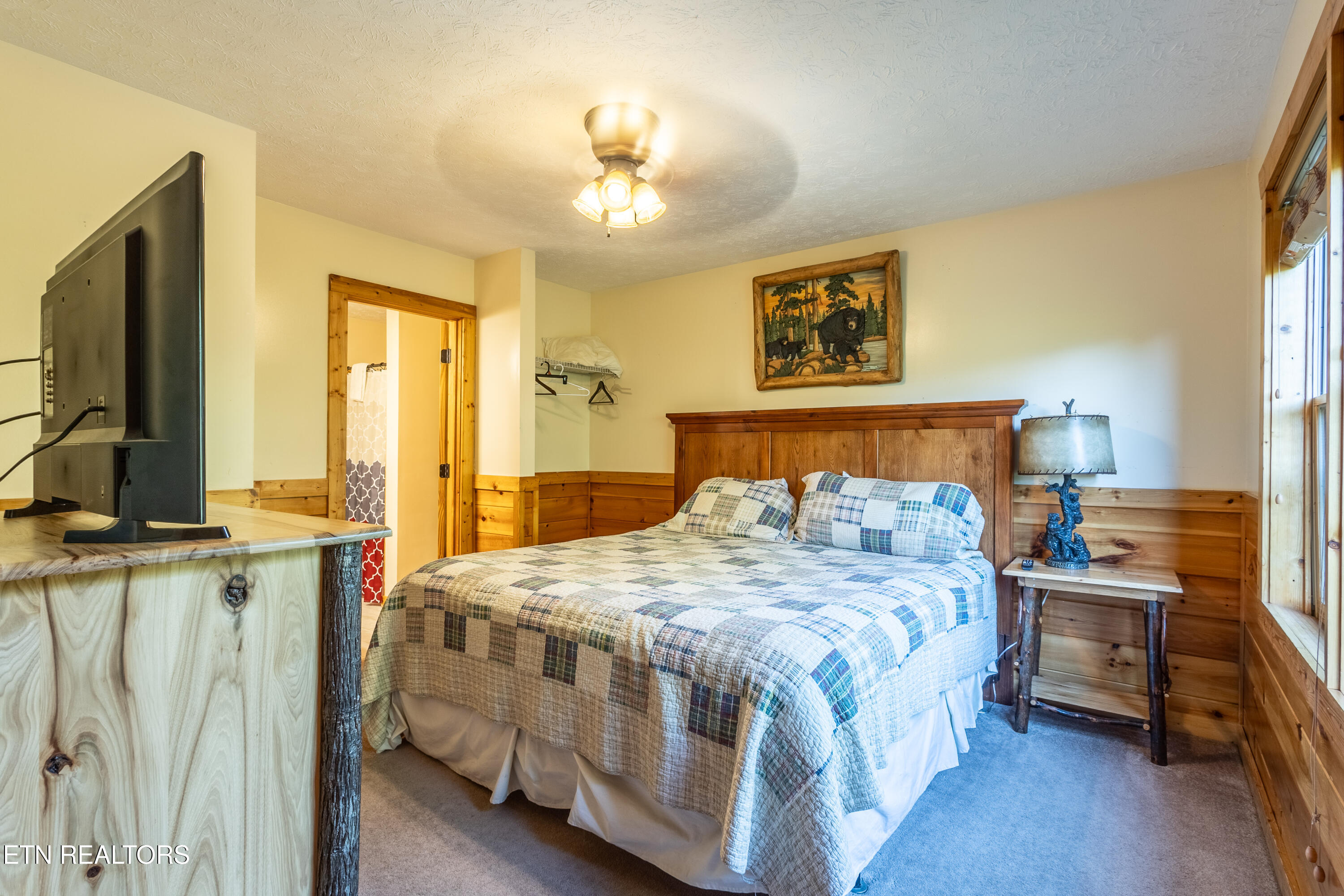 960 High Mountain Way Gatlinburg TN 37738