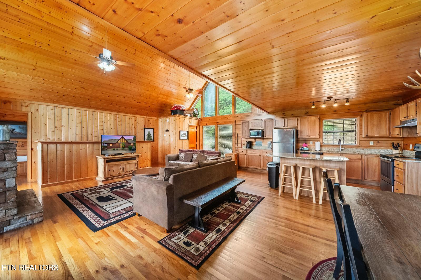 1644 Pinewood Way Sevierville TN 37862