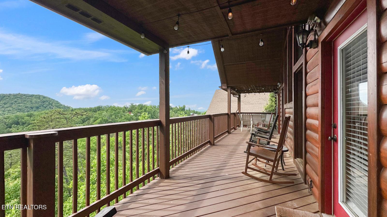 1644 Pinewood Way Sevierville TN 37862