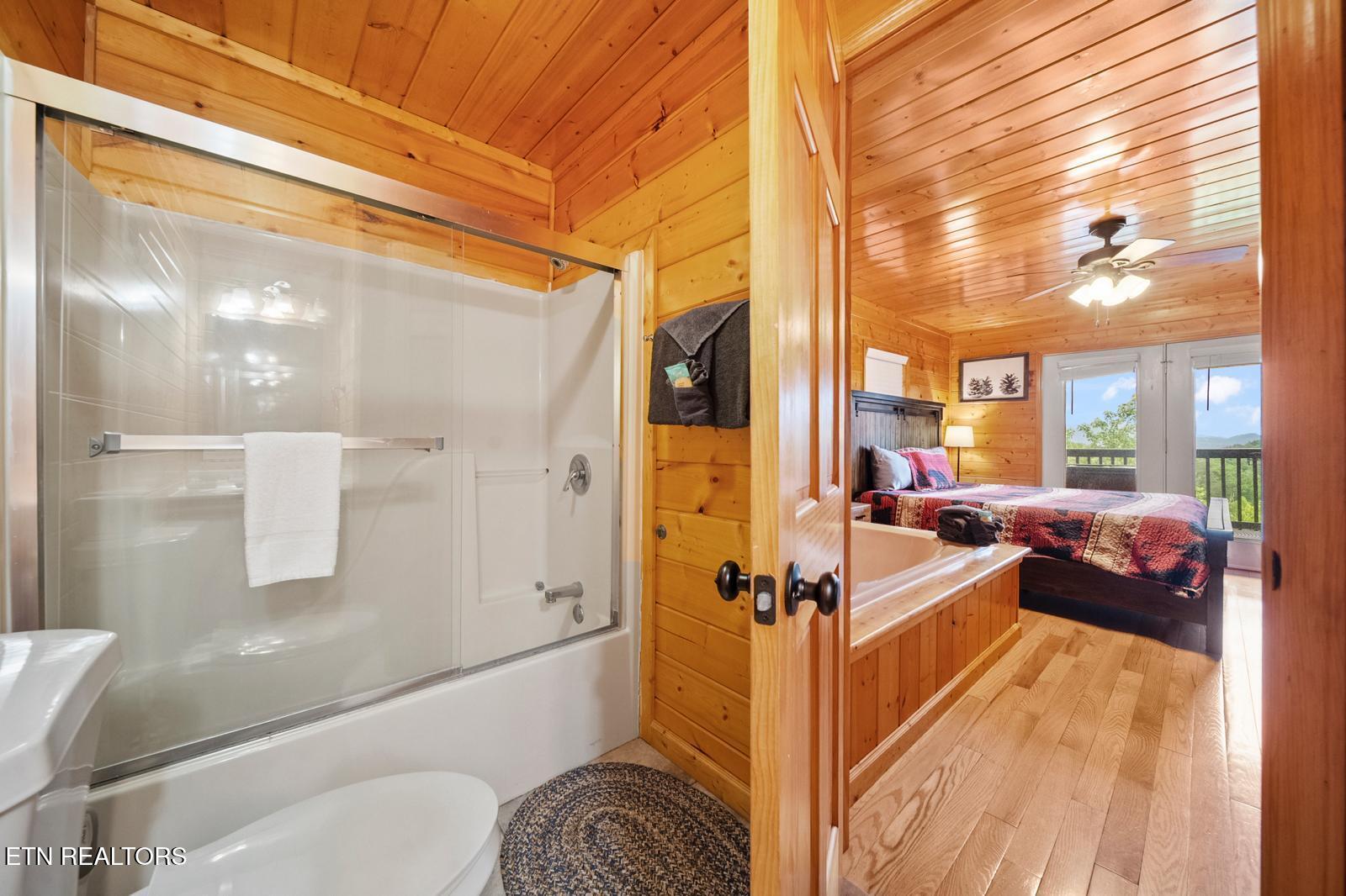 1644 Pinewood Way Sevierville TN 37862