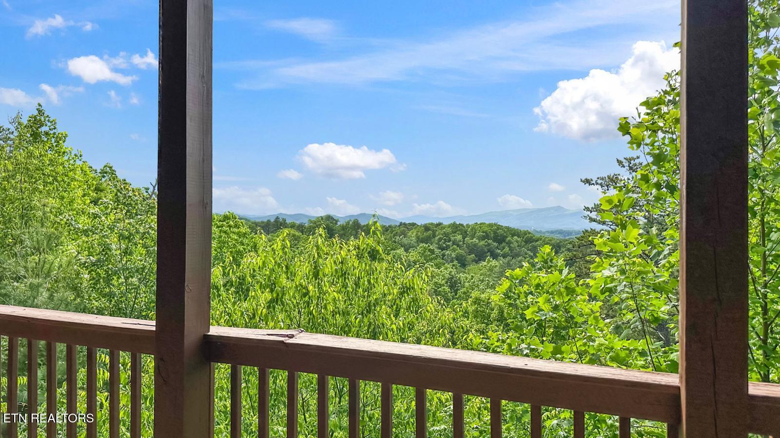 1644 Pinewood Way Sevierville TN 37862