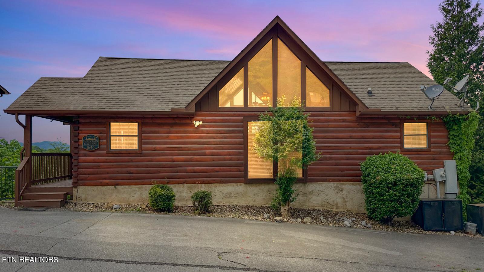 1644 Pinewood Way Sevierville TN 37862