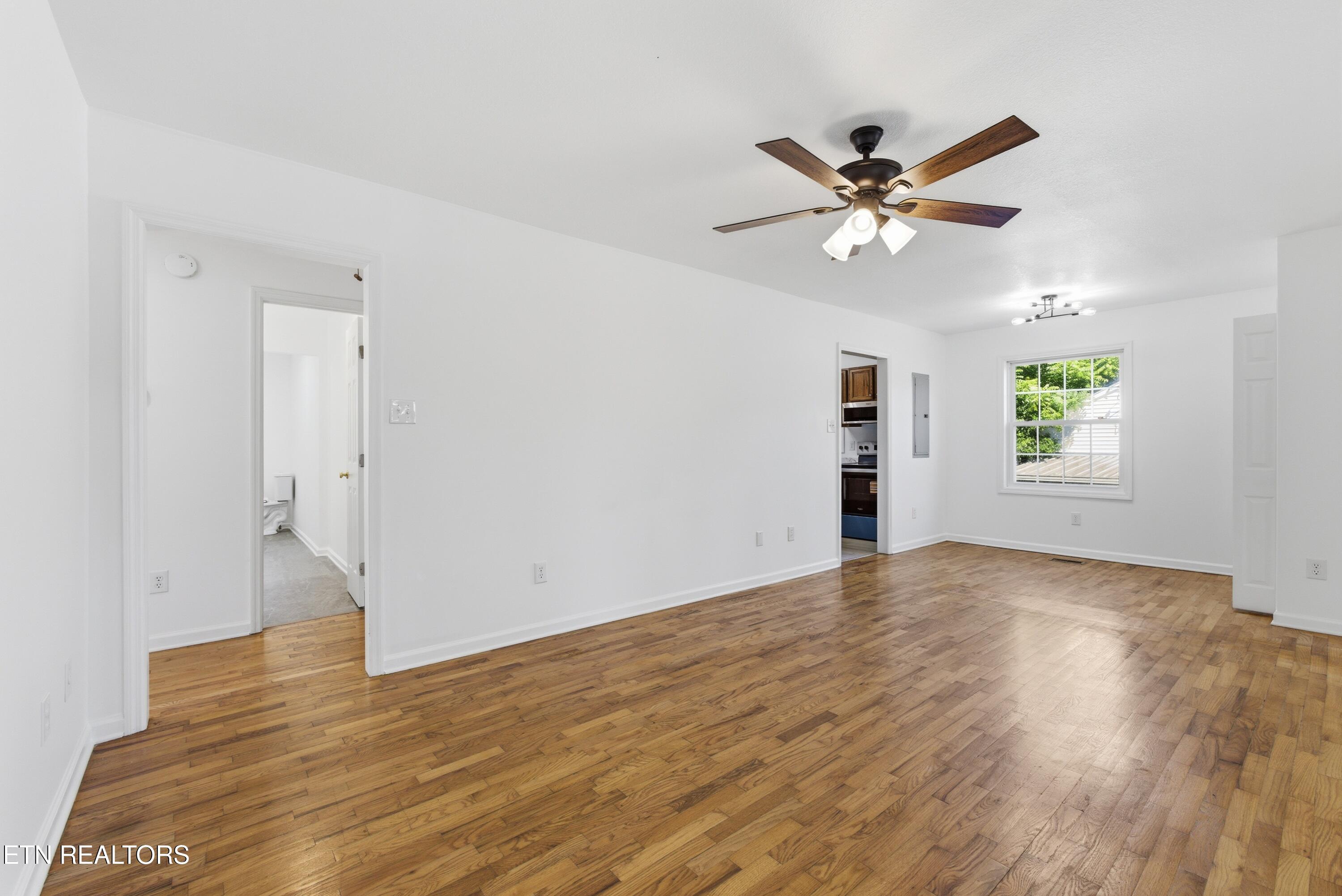 212 Sunset Drive Harriman TN 37748