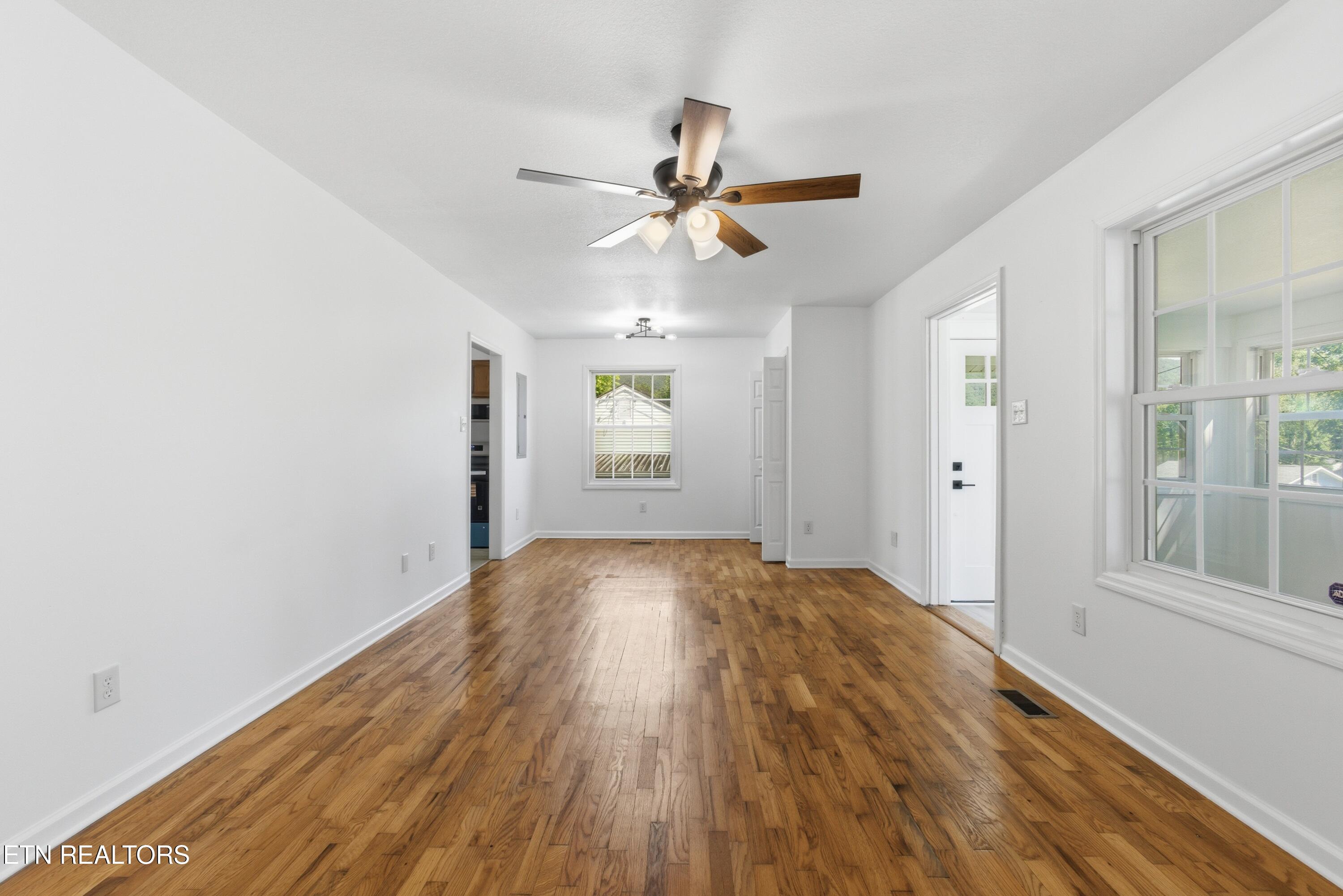 212 Sunset Drive Harriman TN 37748