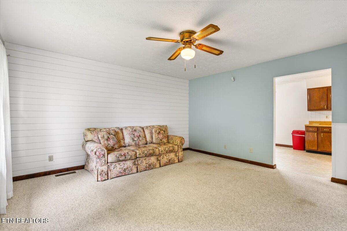 3824 Demory Road Lafollette TN 37766