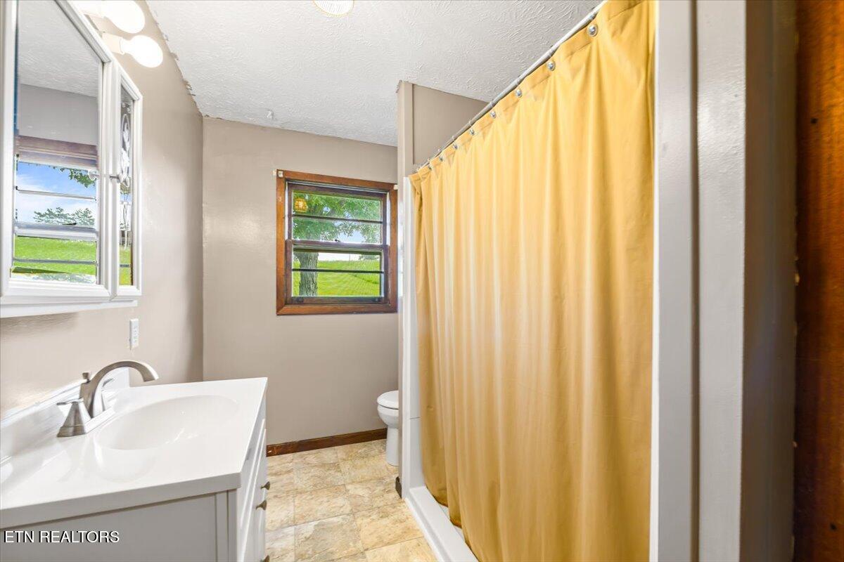 3824 Demory Road Lafollette TN 37766