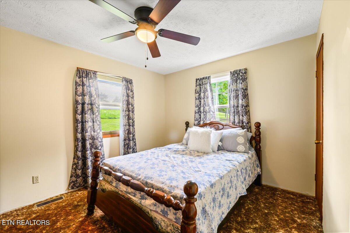 3824 Demory Road Lafollette TN 37766