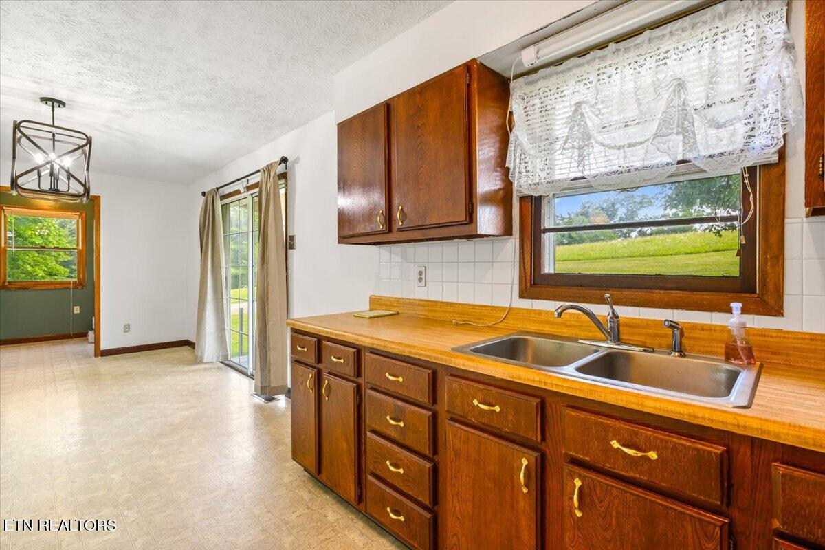 3824 Demory Road Lafollette TN 37766