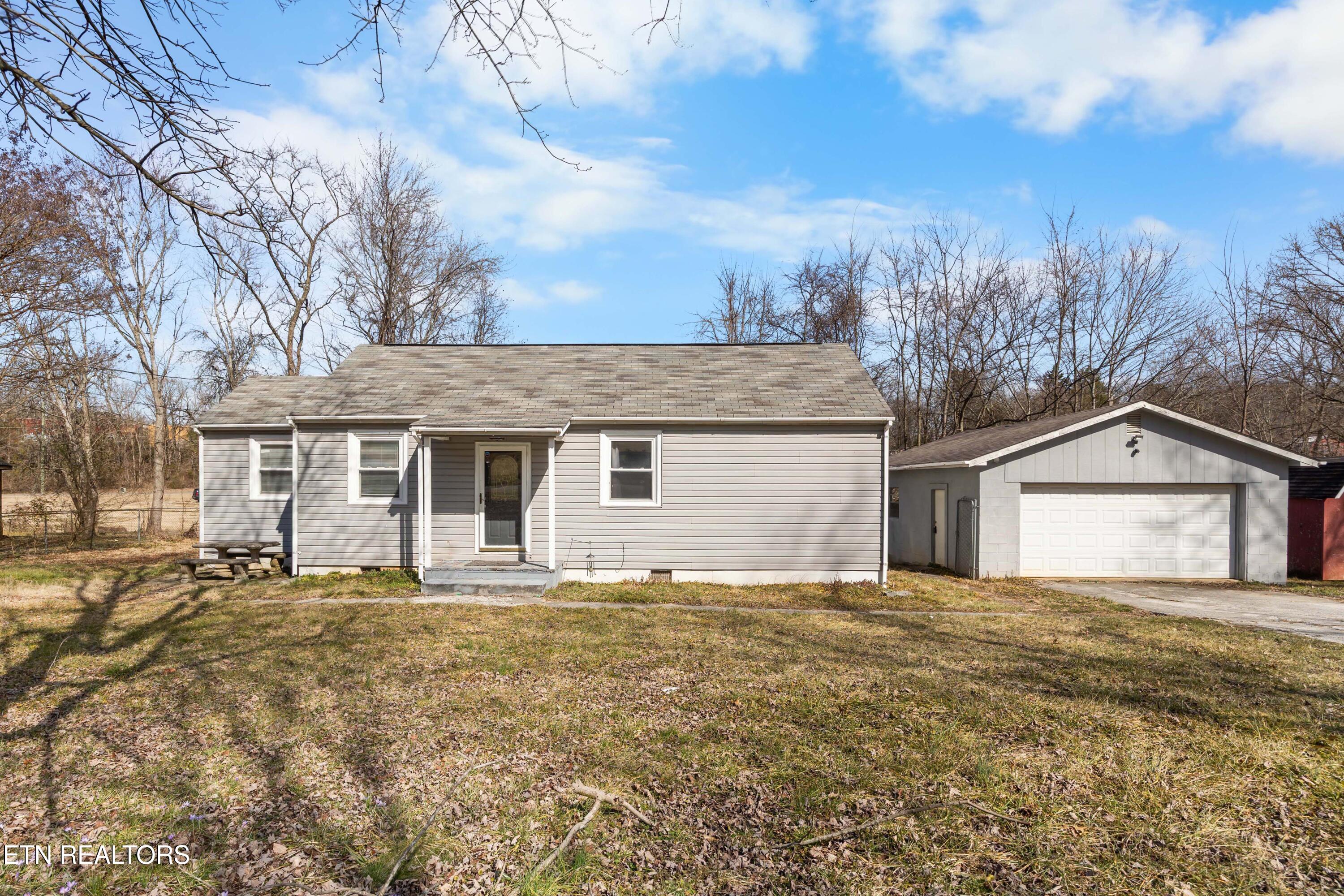 466 Hidden Valley Road Clinton TN 37716