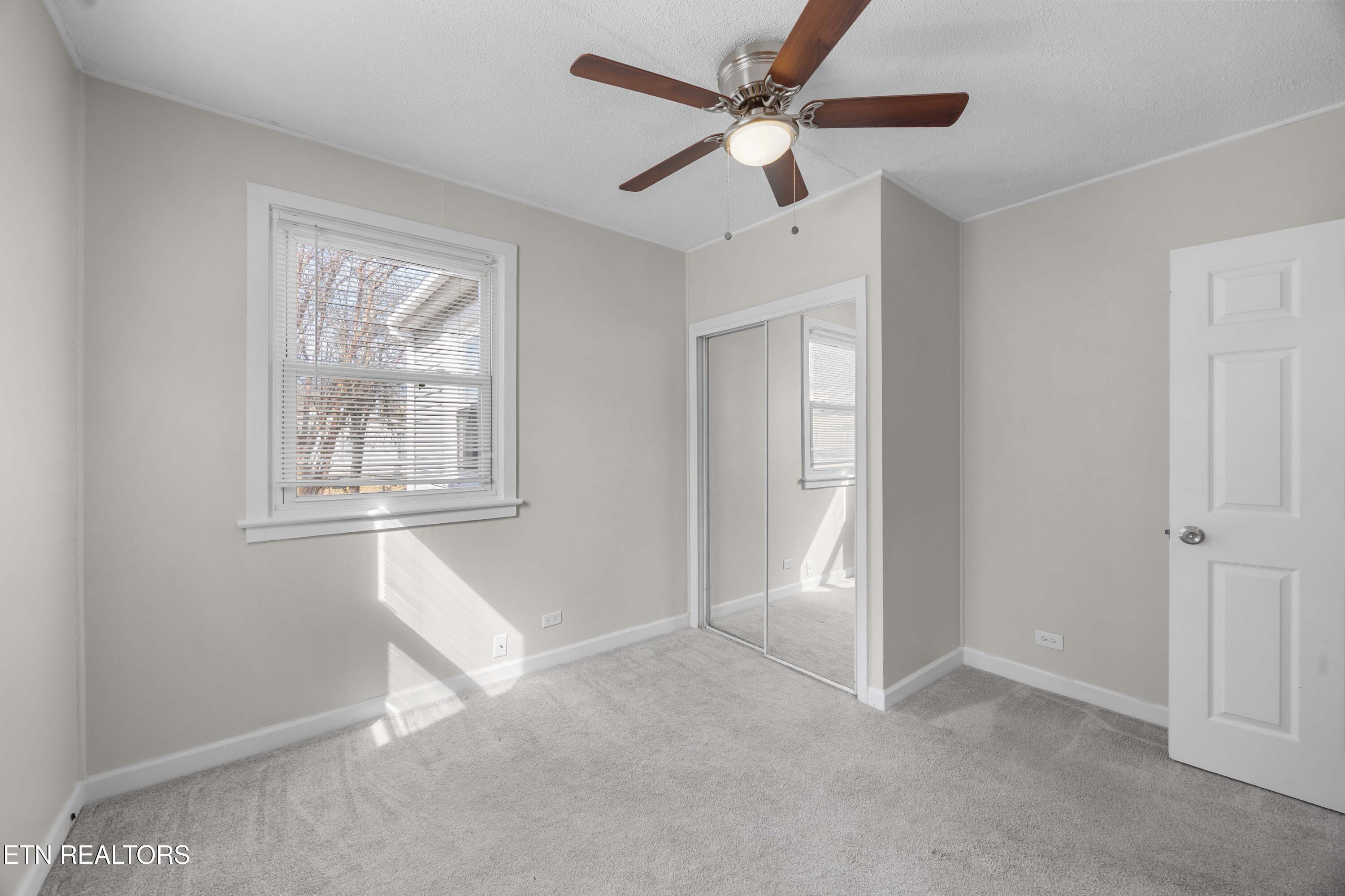 466 Hidden Valley Road Clinton TN 37716