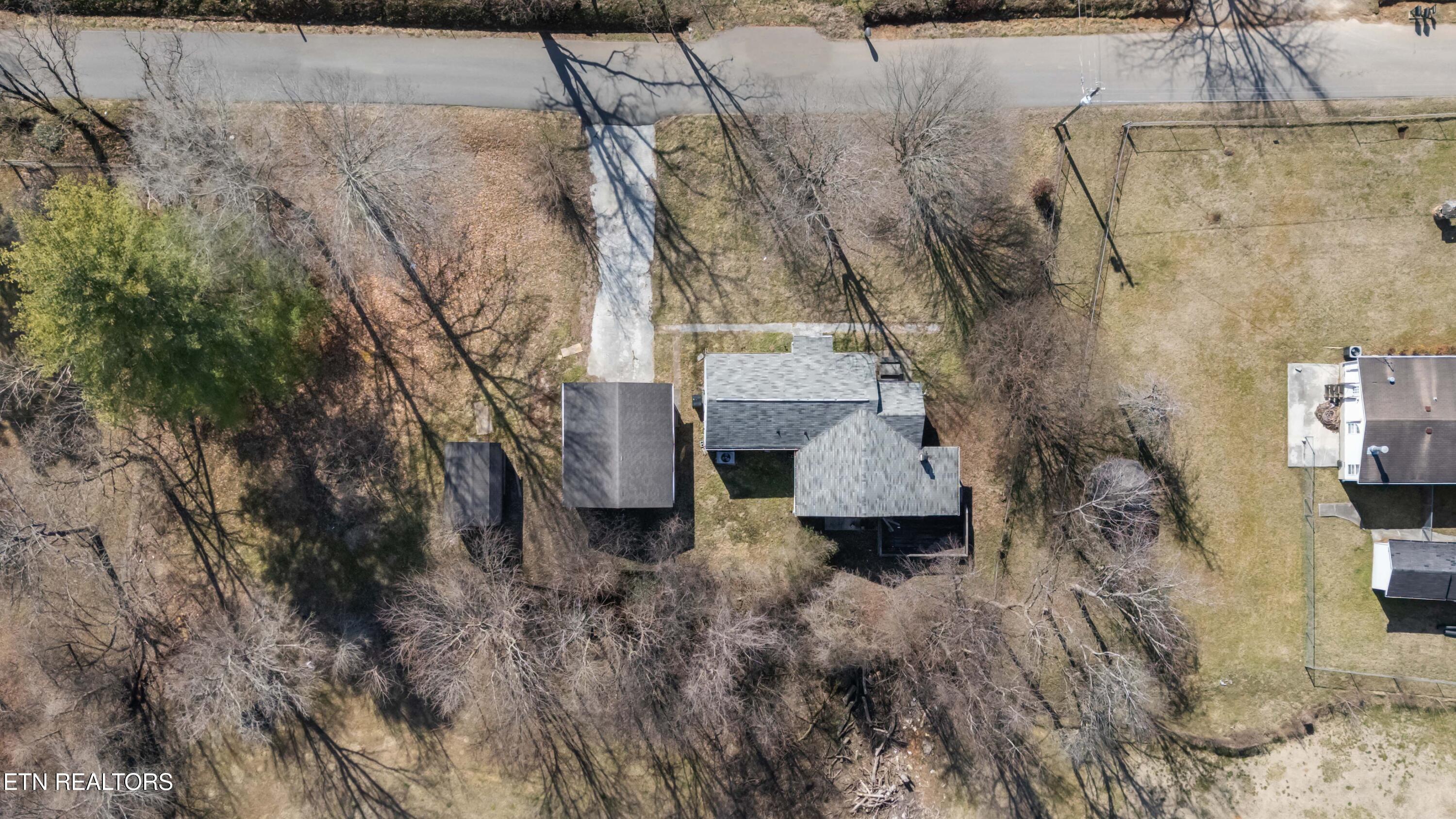 466 Hidden Valley Road Clinton TN 37716