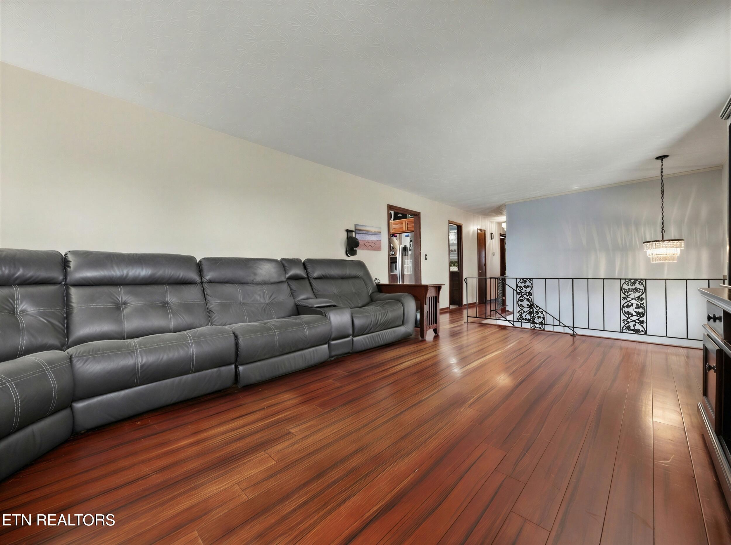 1421 Mount Vista Drive Knoxville TN 37920