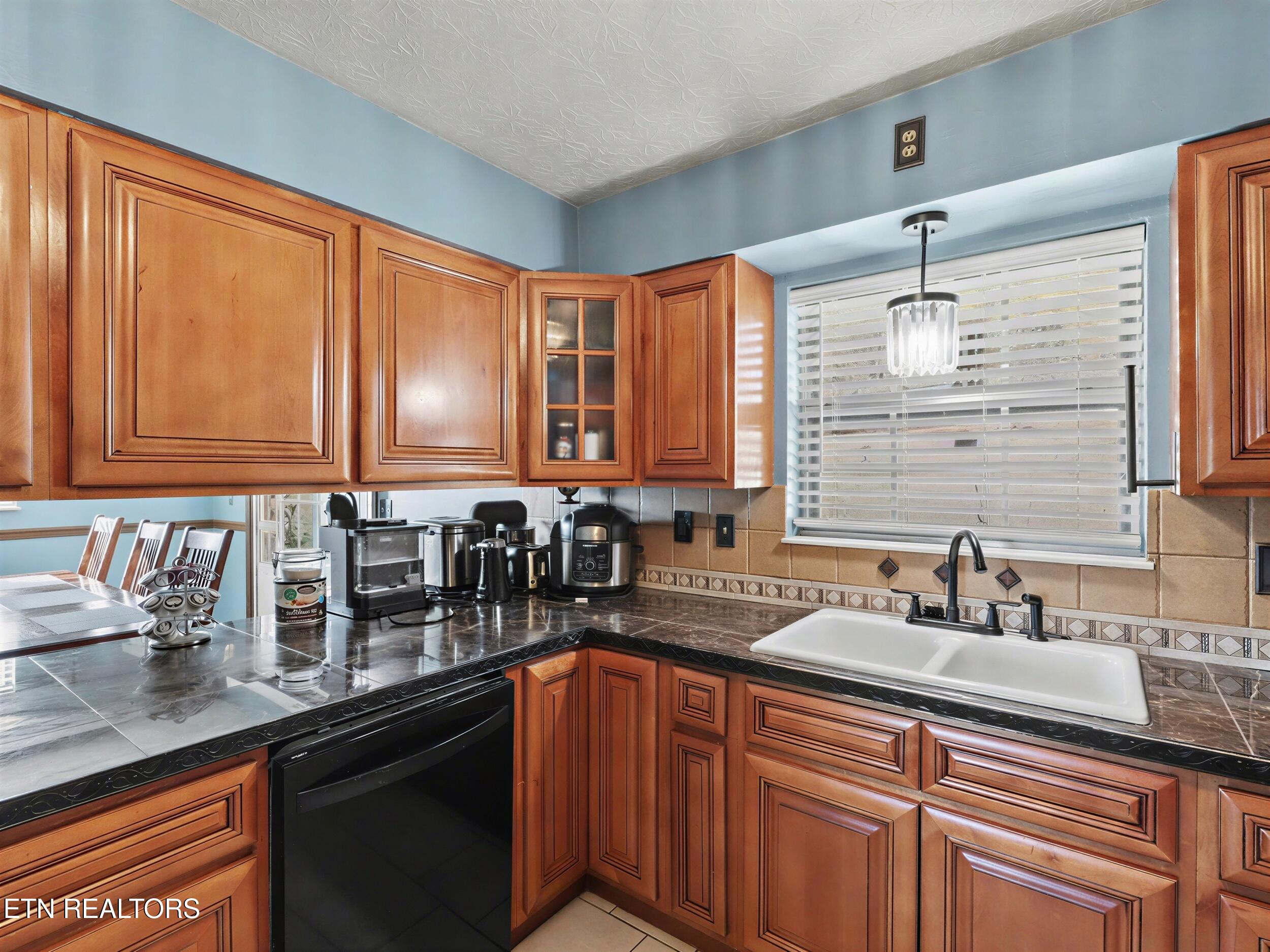 1421 Mount Vista Drive Knoxville TN 37920