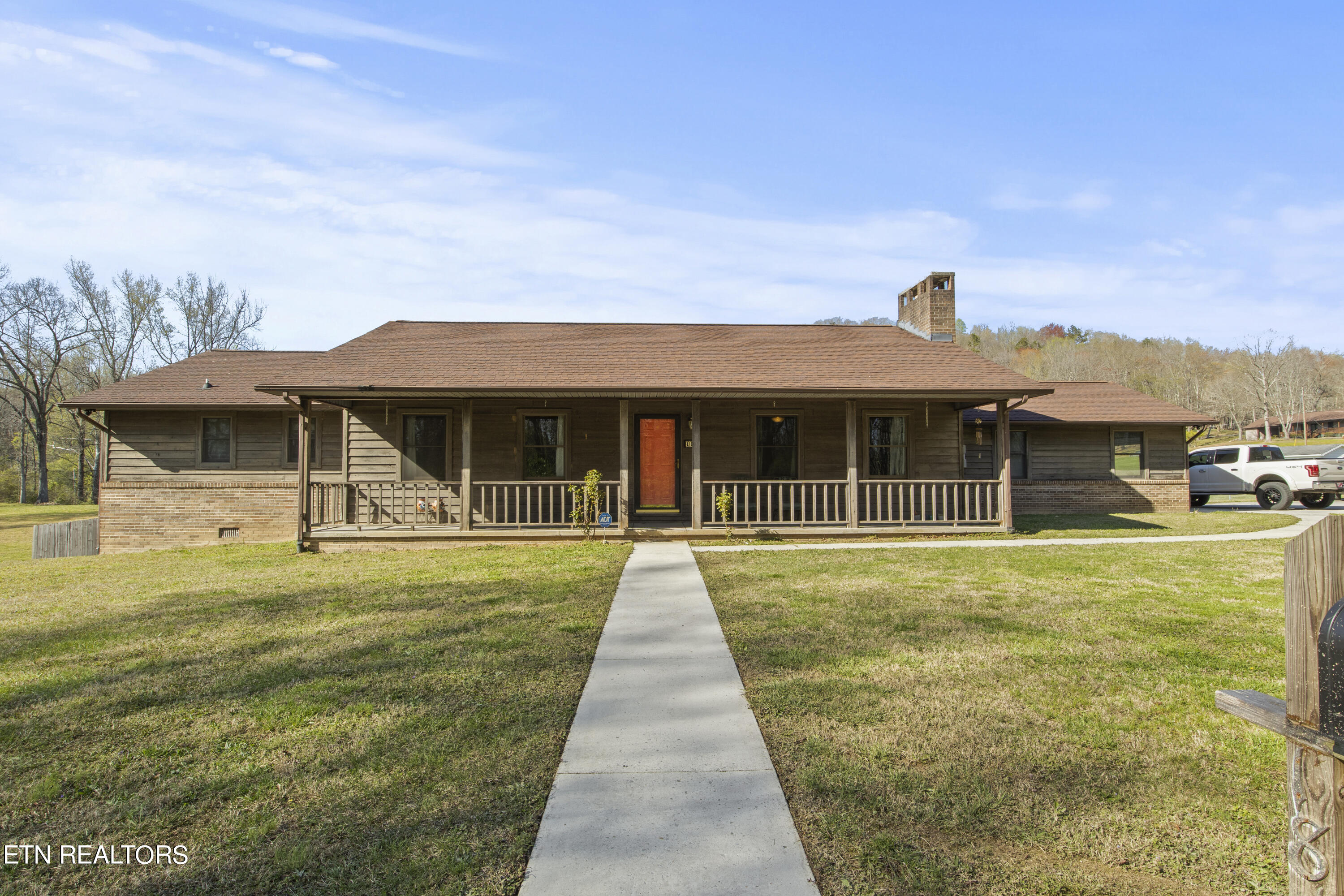 181 Perry Drive Harriman TN 37748