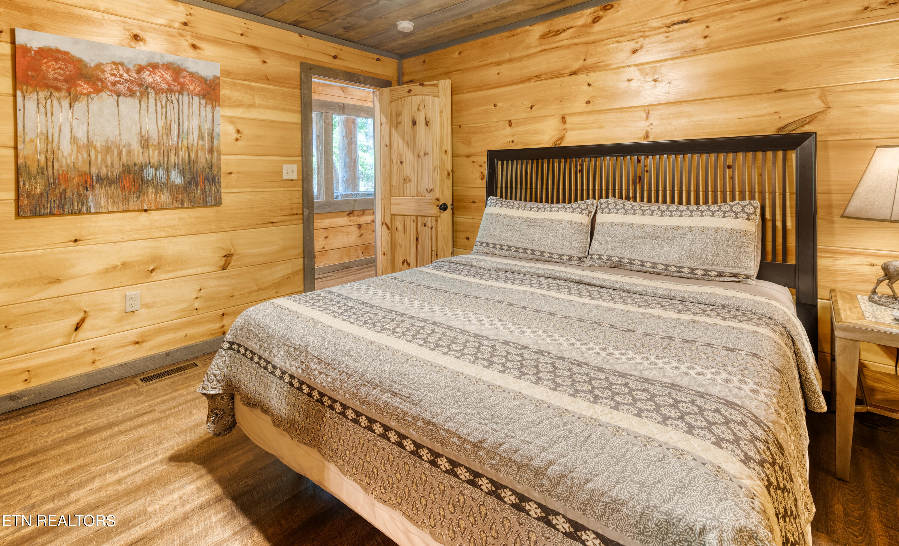809 Pinecrest Way Sevierville TN 37862