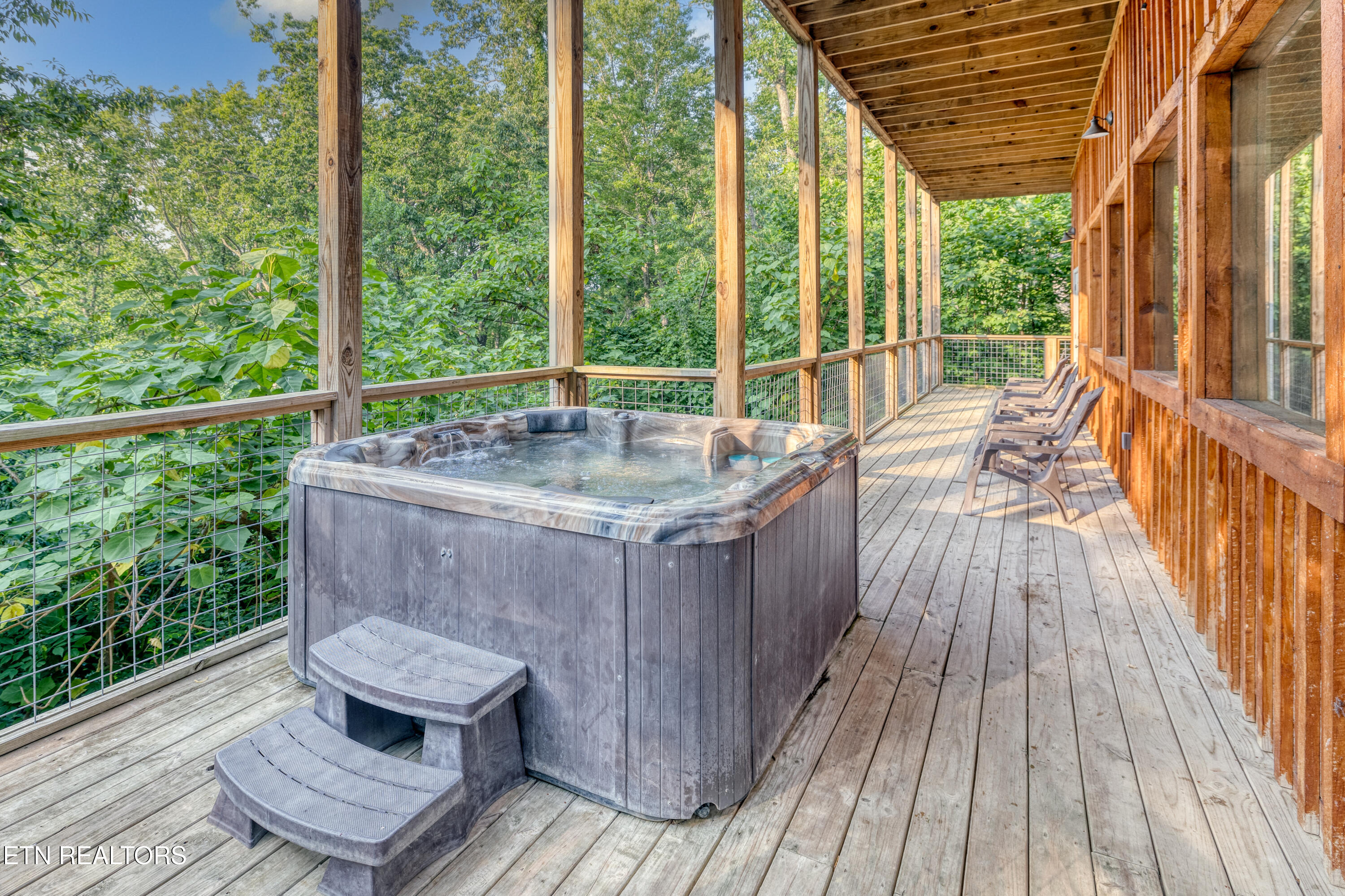 809 Pinecrest Way Sevierville TN 37862