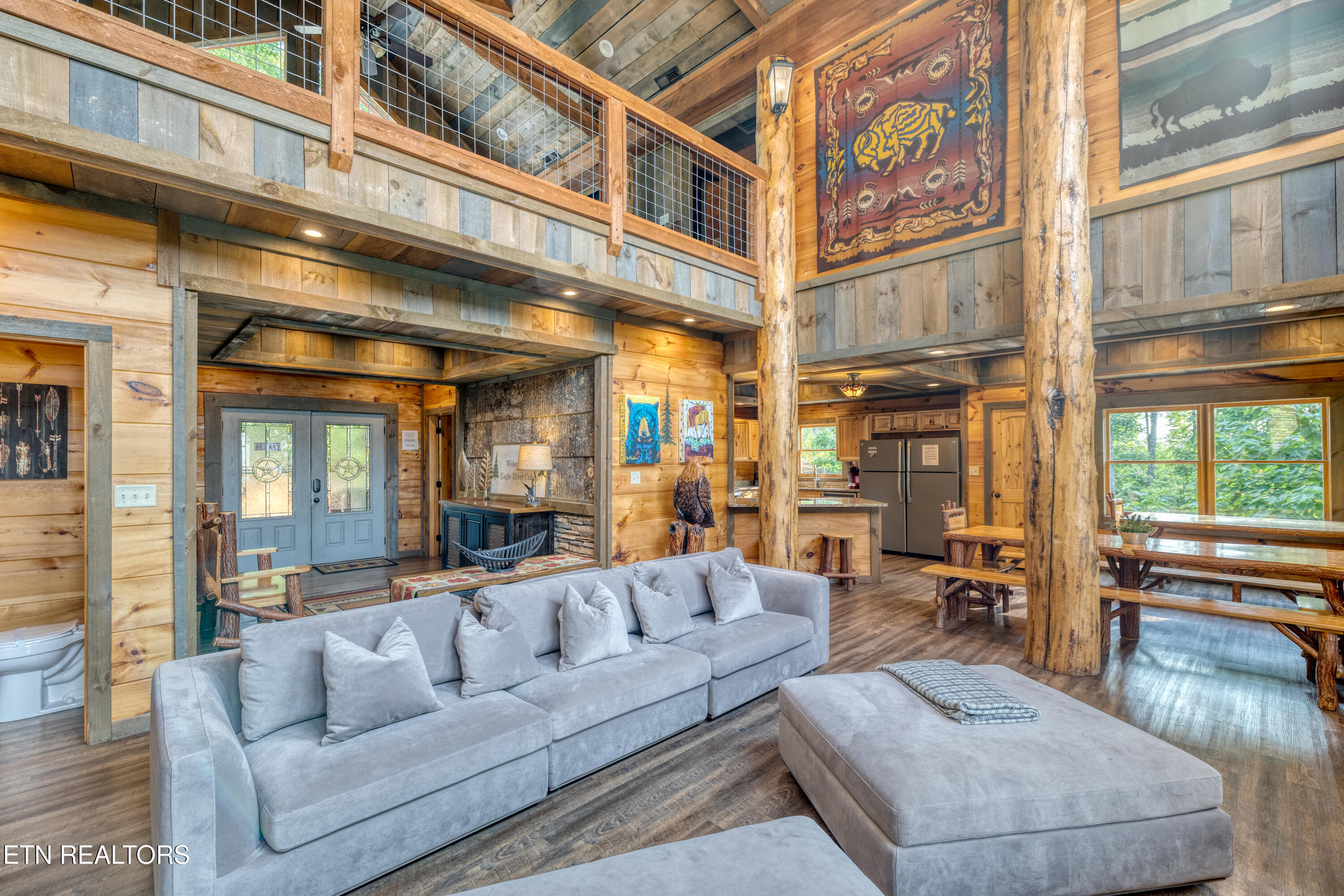 809 Pinecrest Way Sevierville TN 37862