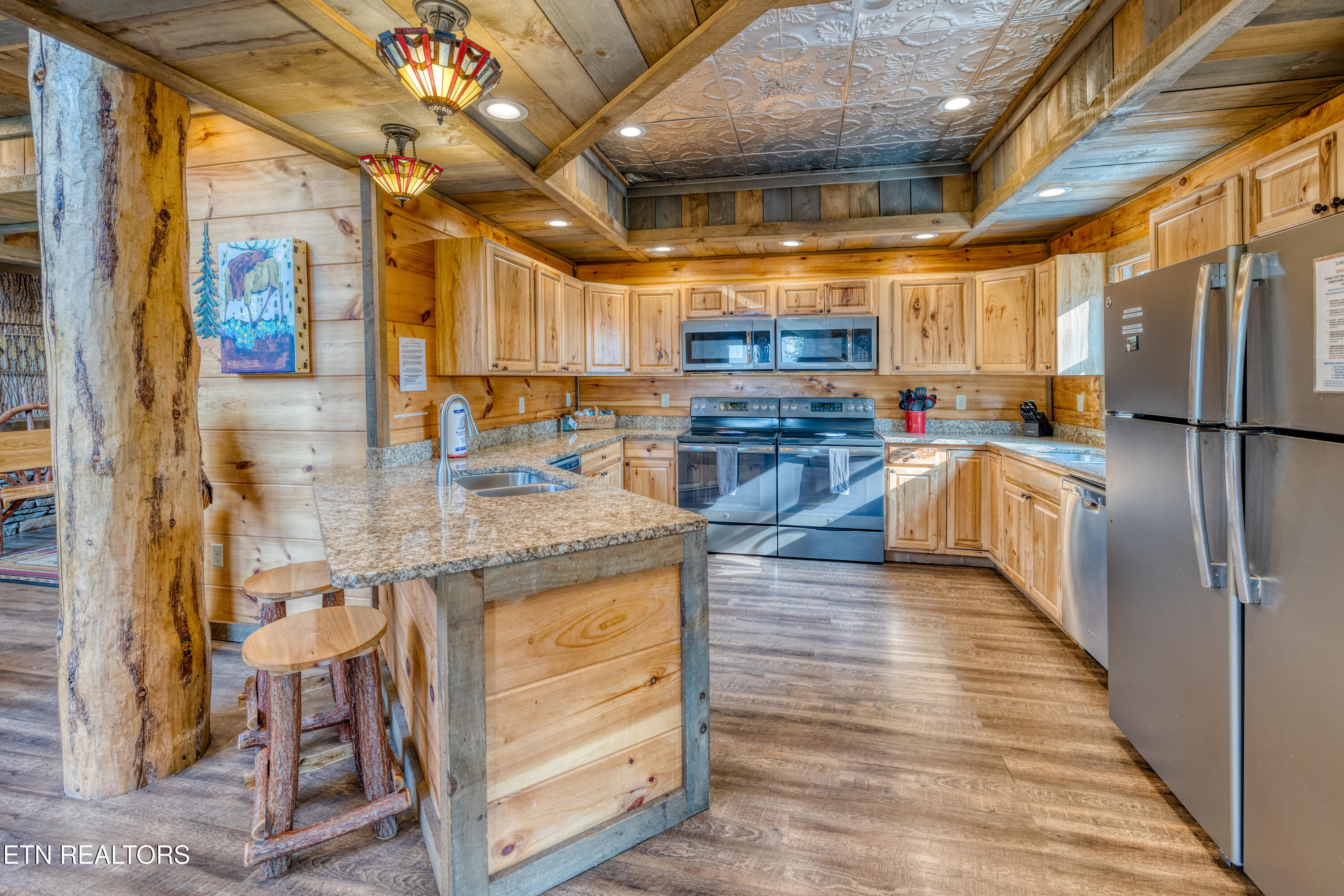 809 Pinecrest Way Sevierville TN 37862