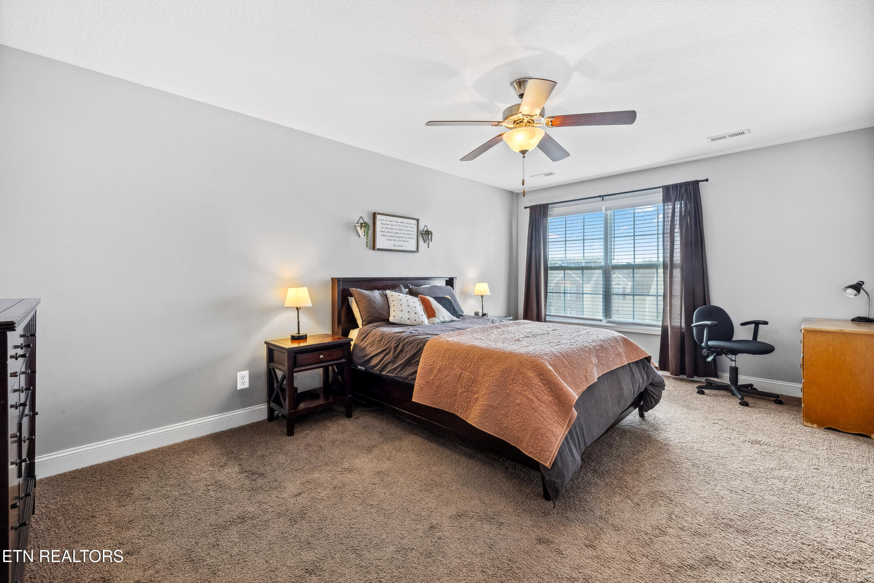 7447 Sparkle Lane Knoxville TN 37931