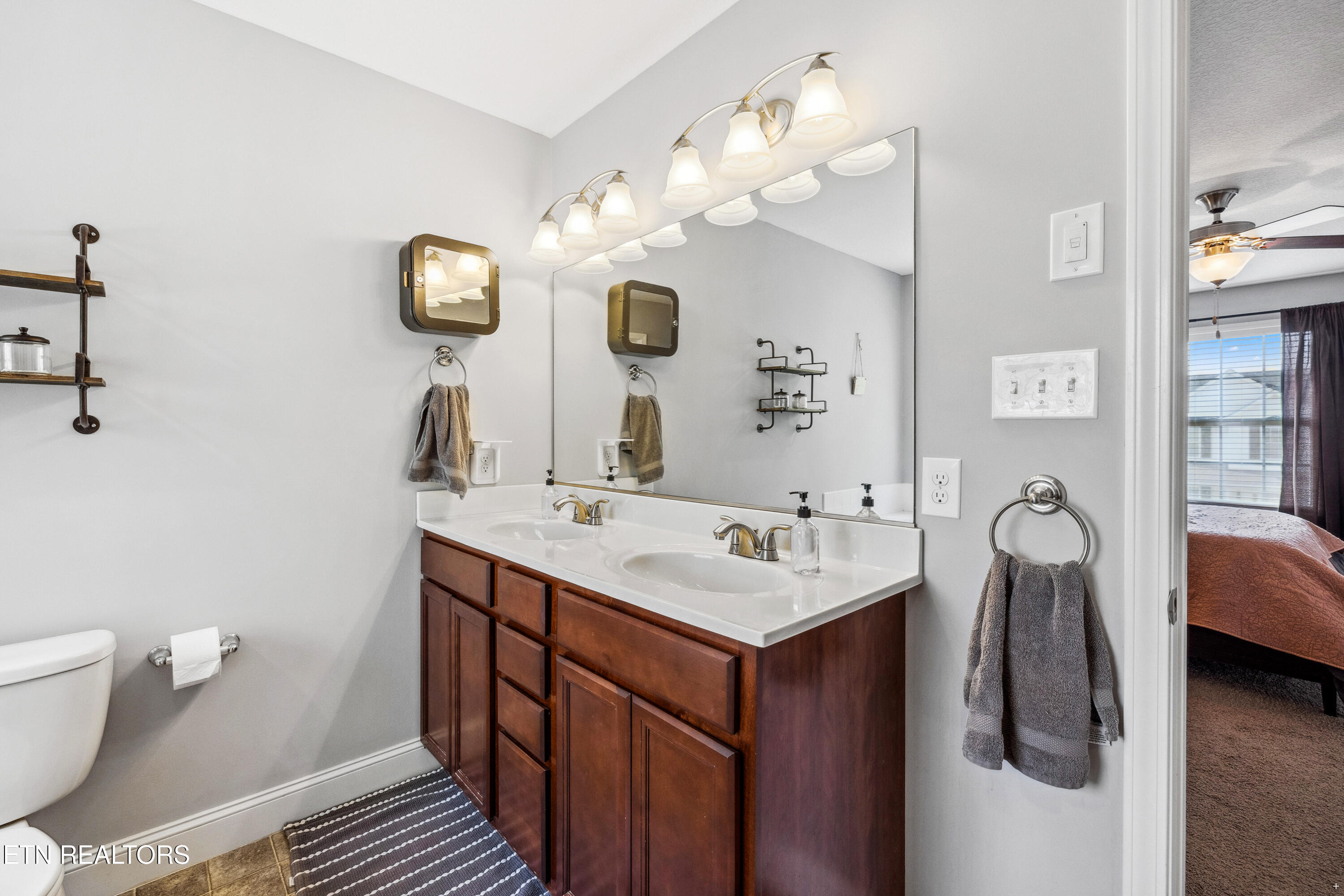 7447 Sparkle Lane Knoxville TN 37931