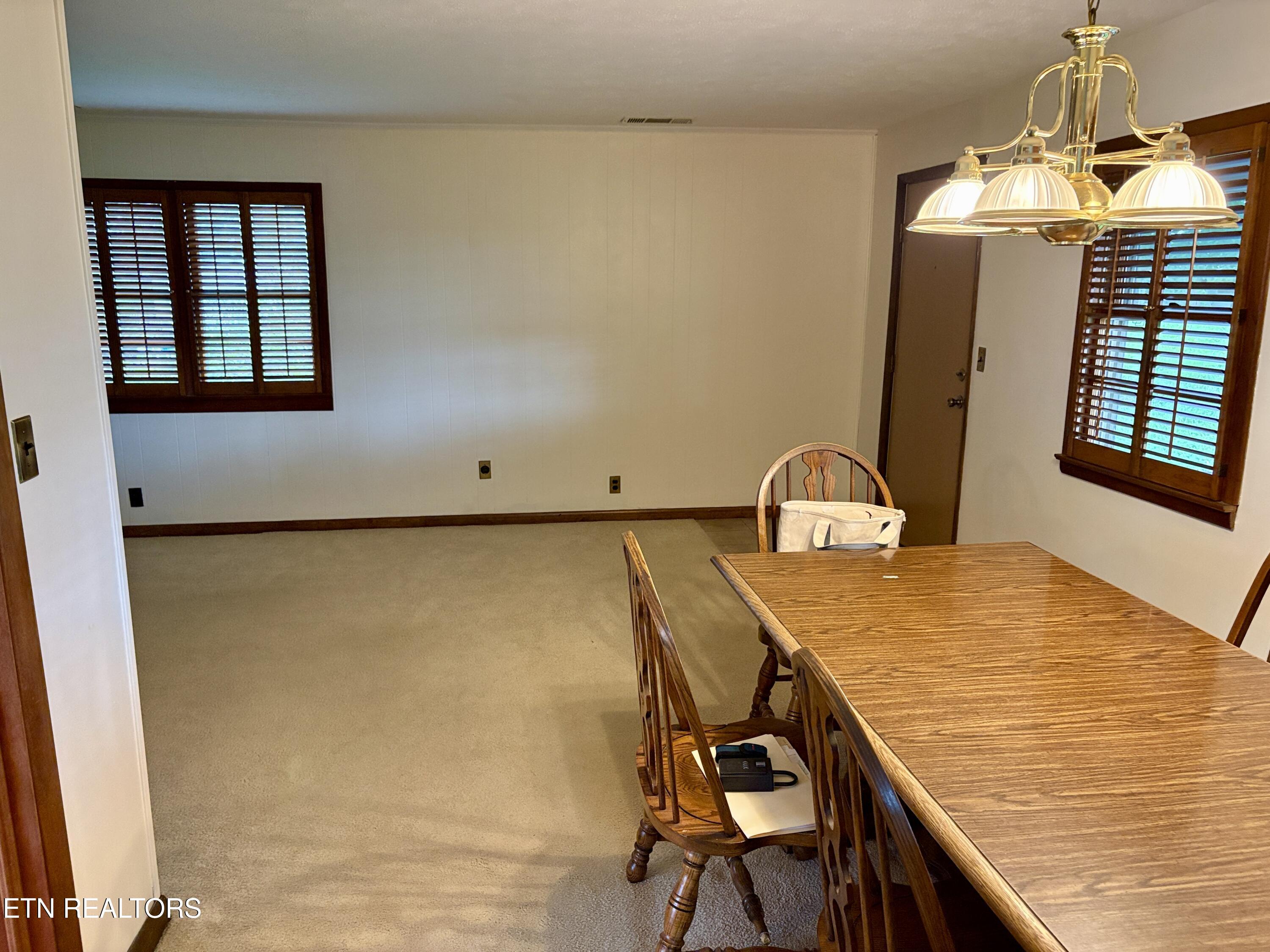 1302 Nell Street Tazewell TN 37879
