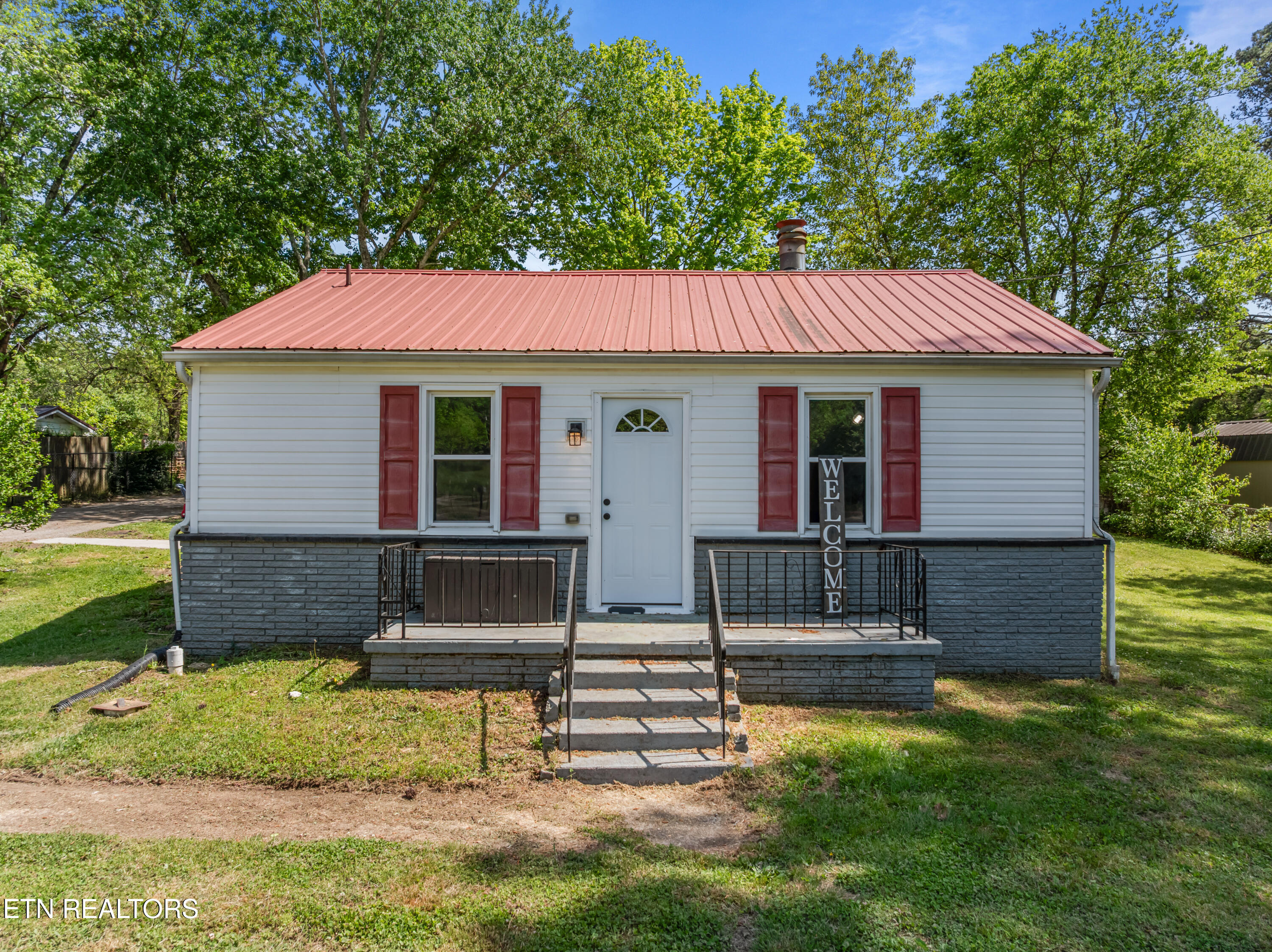 8408 Ball Camp Pike Knoxville TN 37931