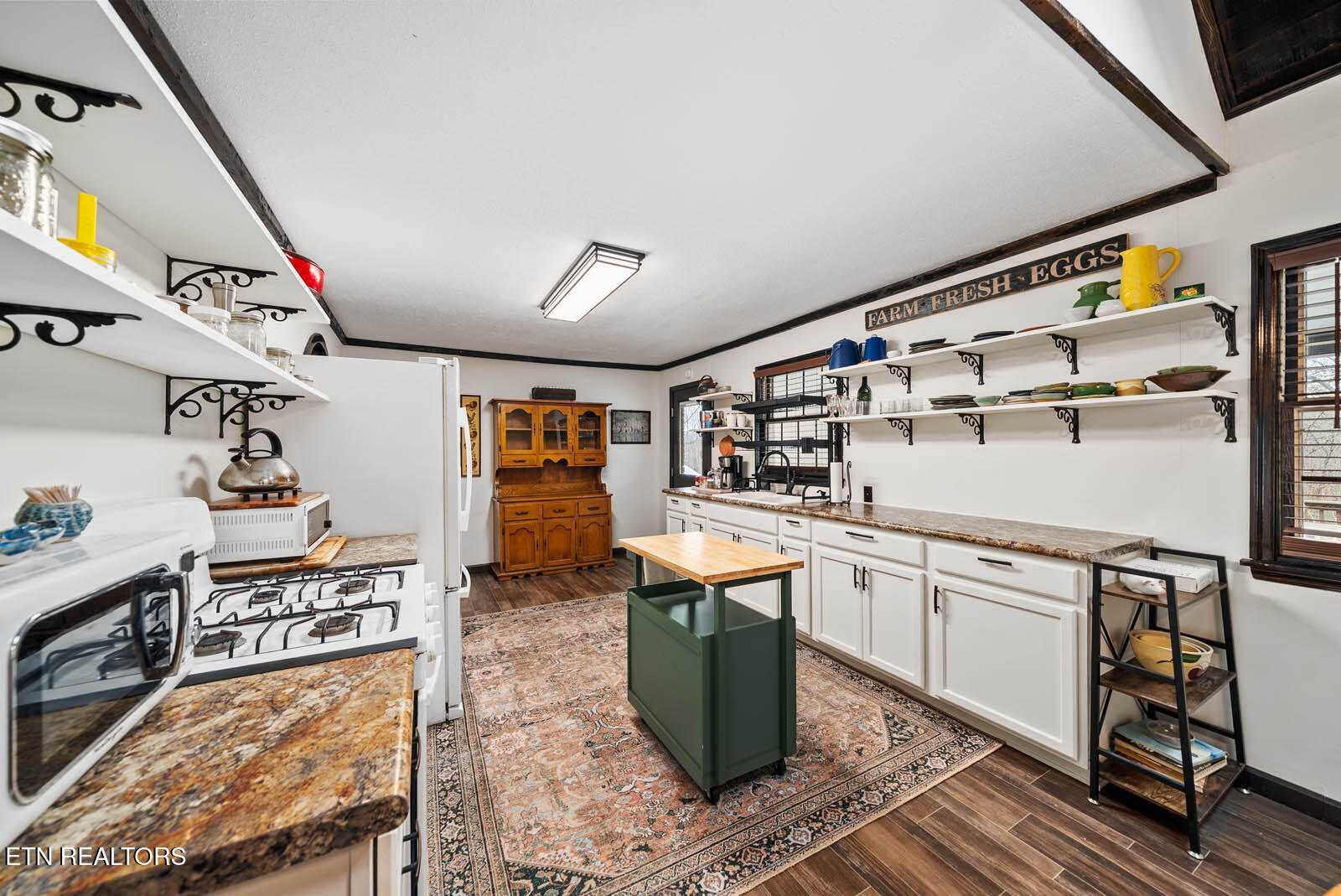64 Pugh Road Crossville TN 38555