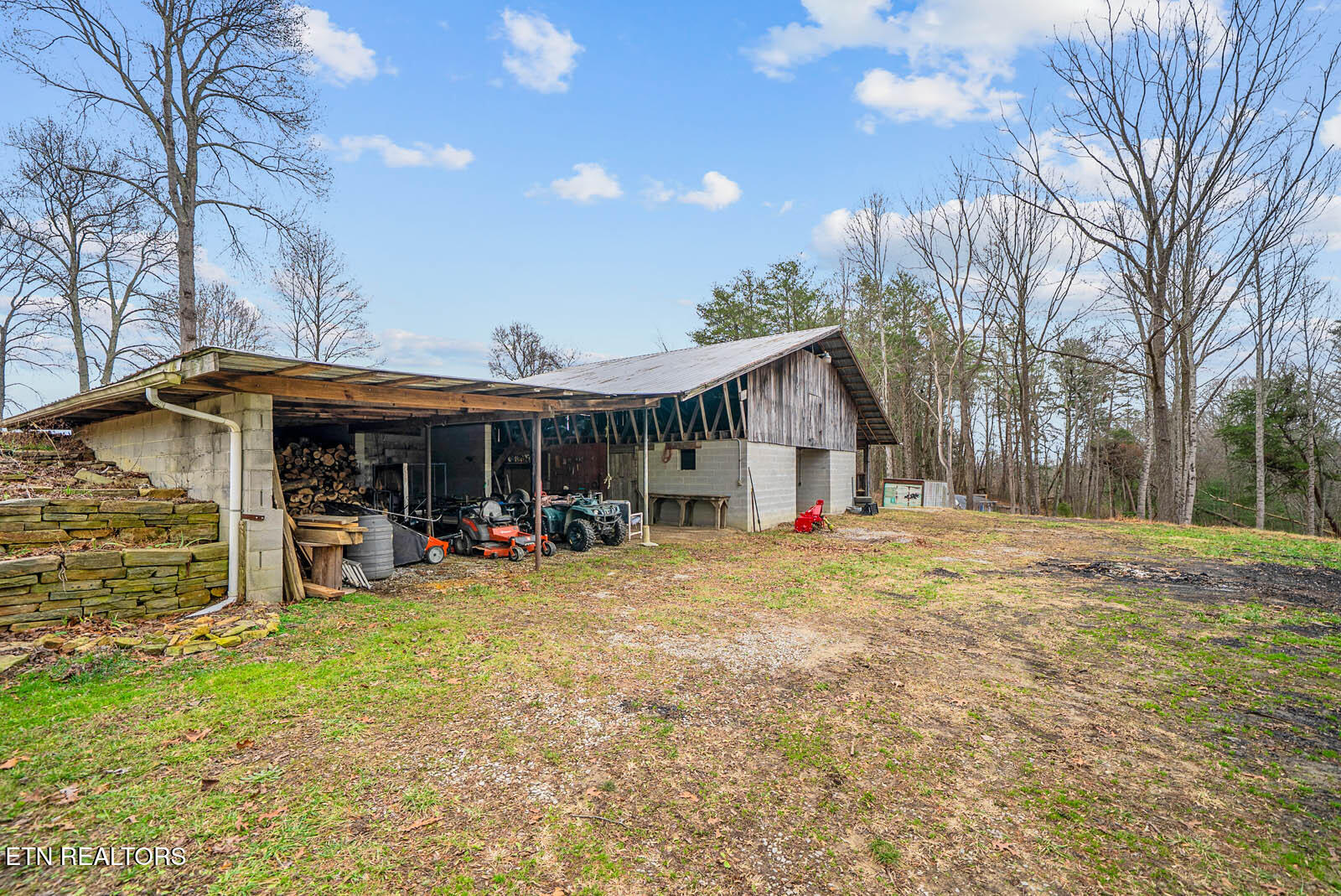 64 Pugh Road Crossville TN 38555