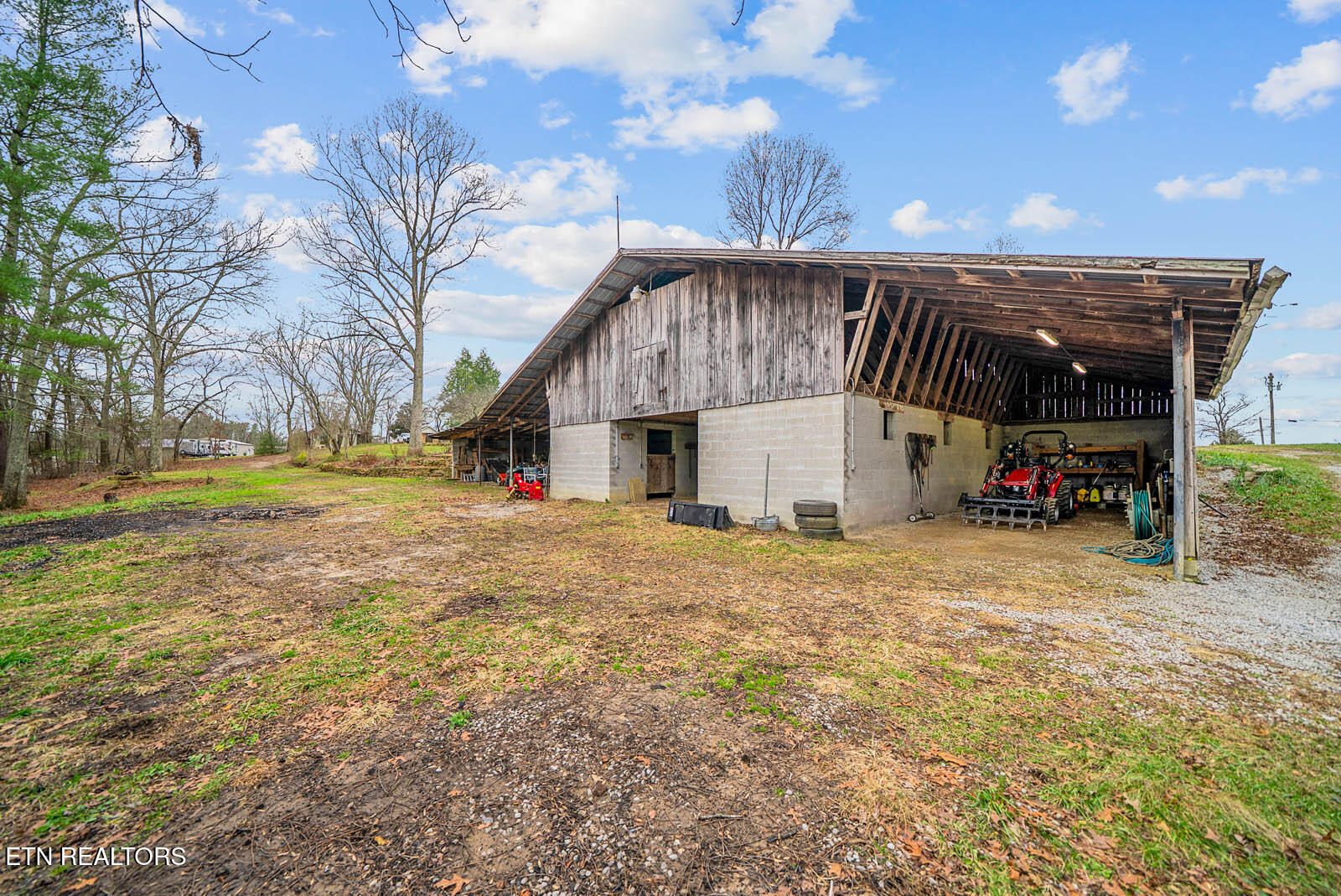 64 Pugh Road Crossville TN 38555