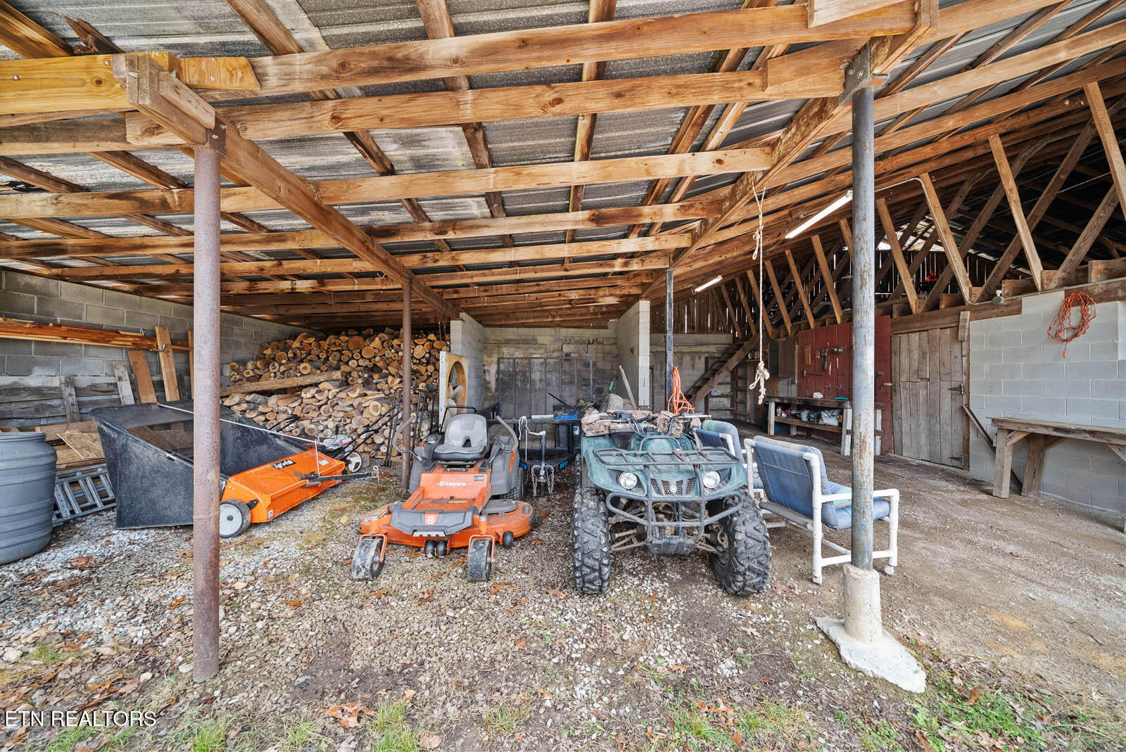64 Pugh Road Crossville TN 38555