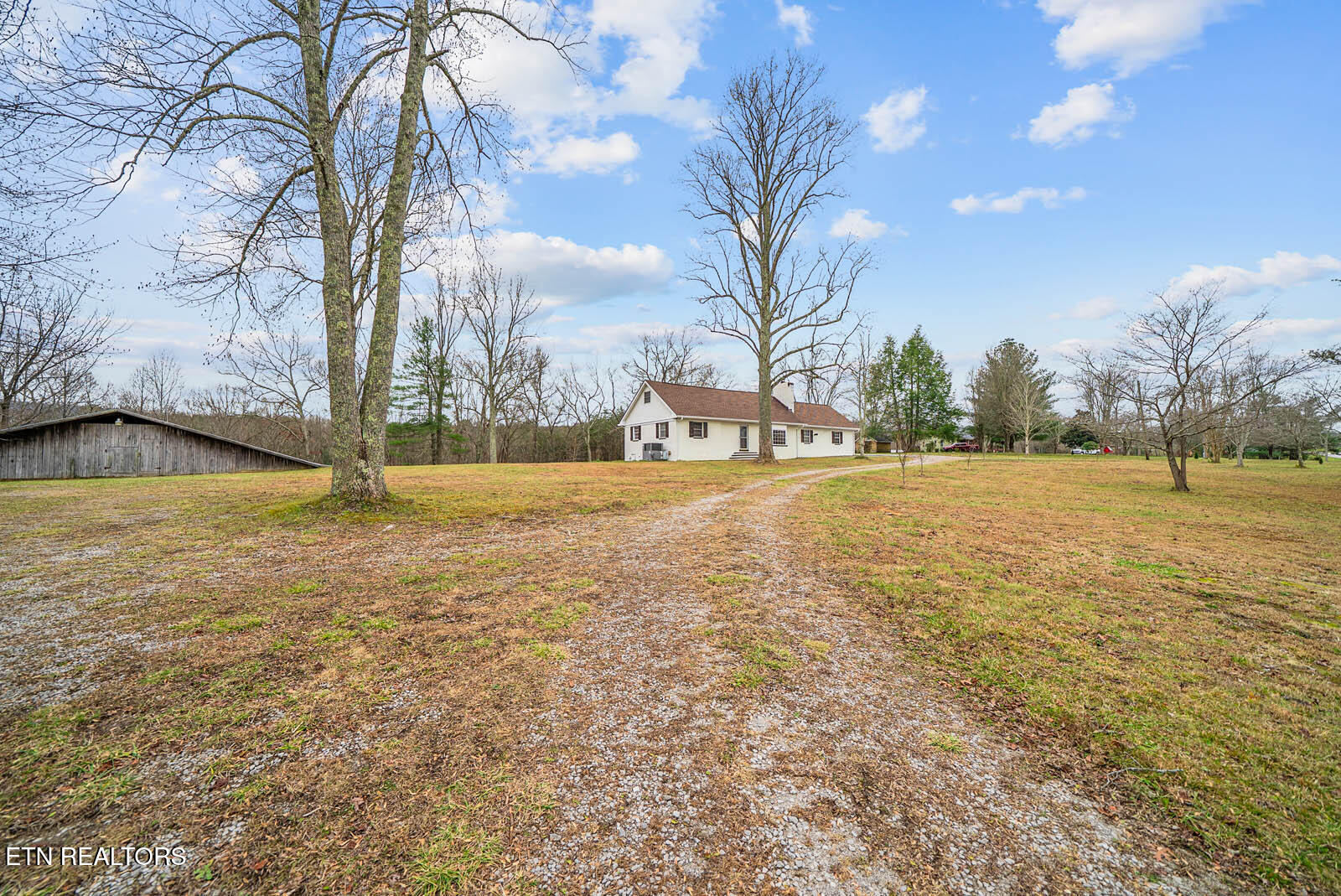 64 Pugh Road Crossville TN 38555