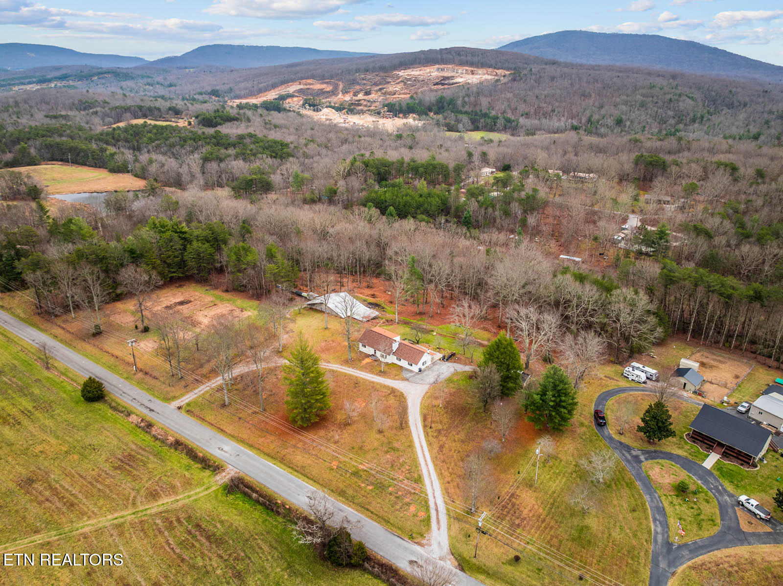 64 Pugh Road Crossville TN 38555