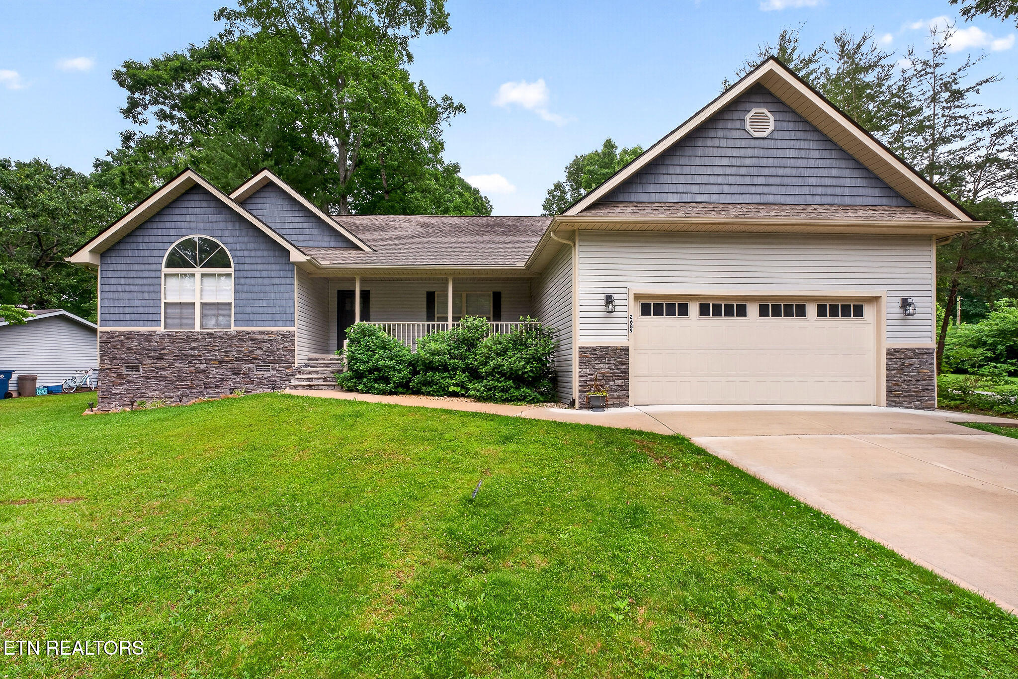 2689 Spruce Loop Crossville TN 38555