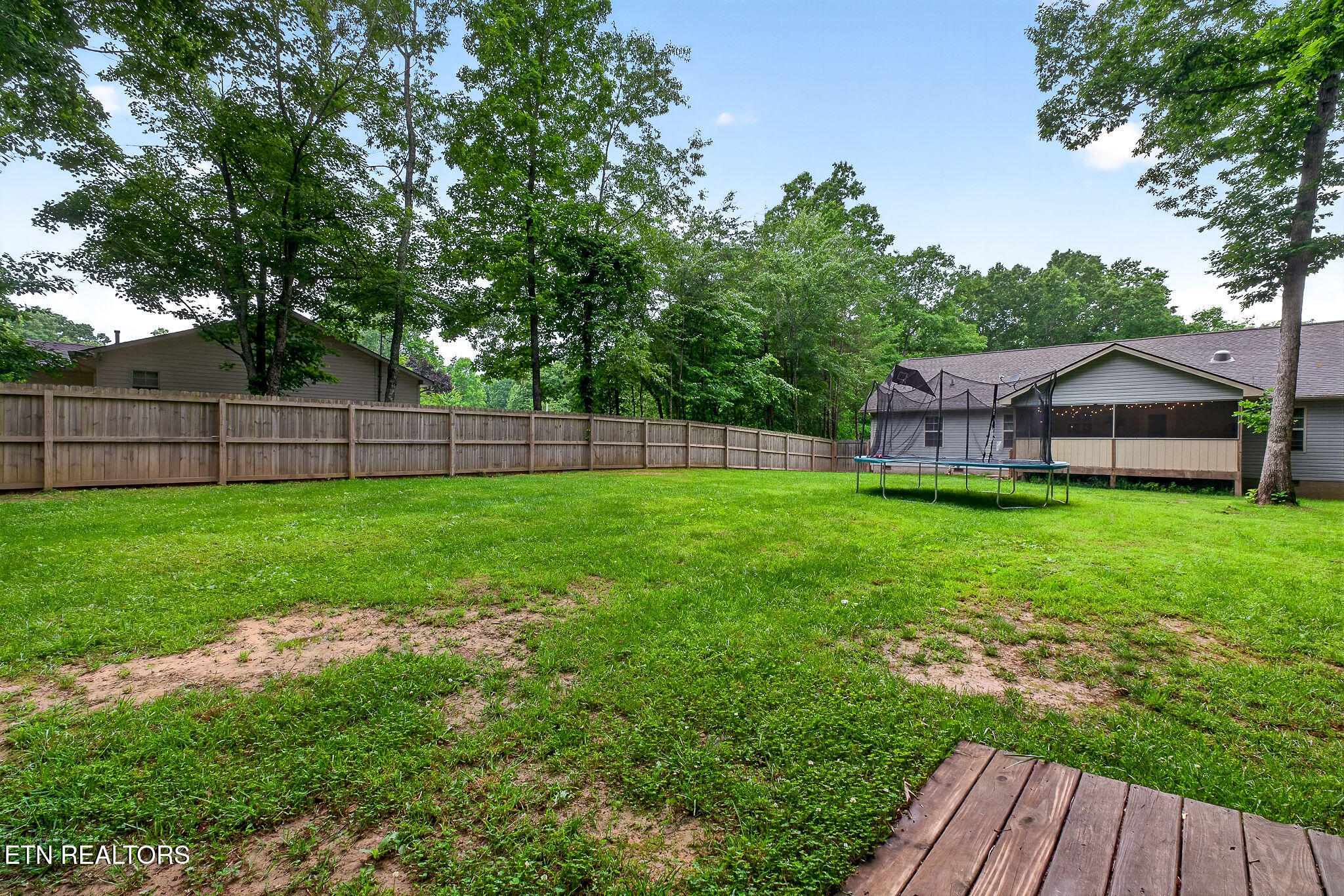 2689 Spruce Loop Crossville TN 38555